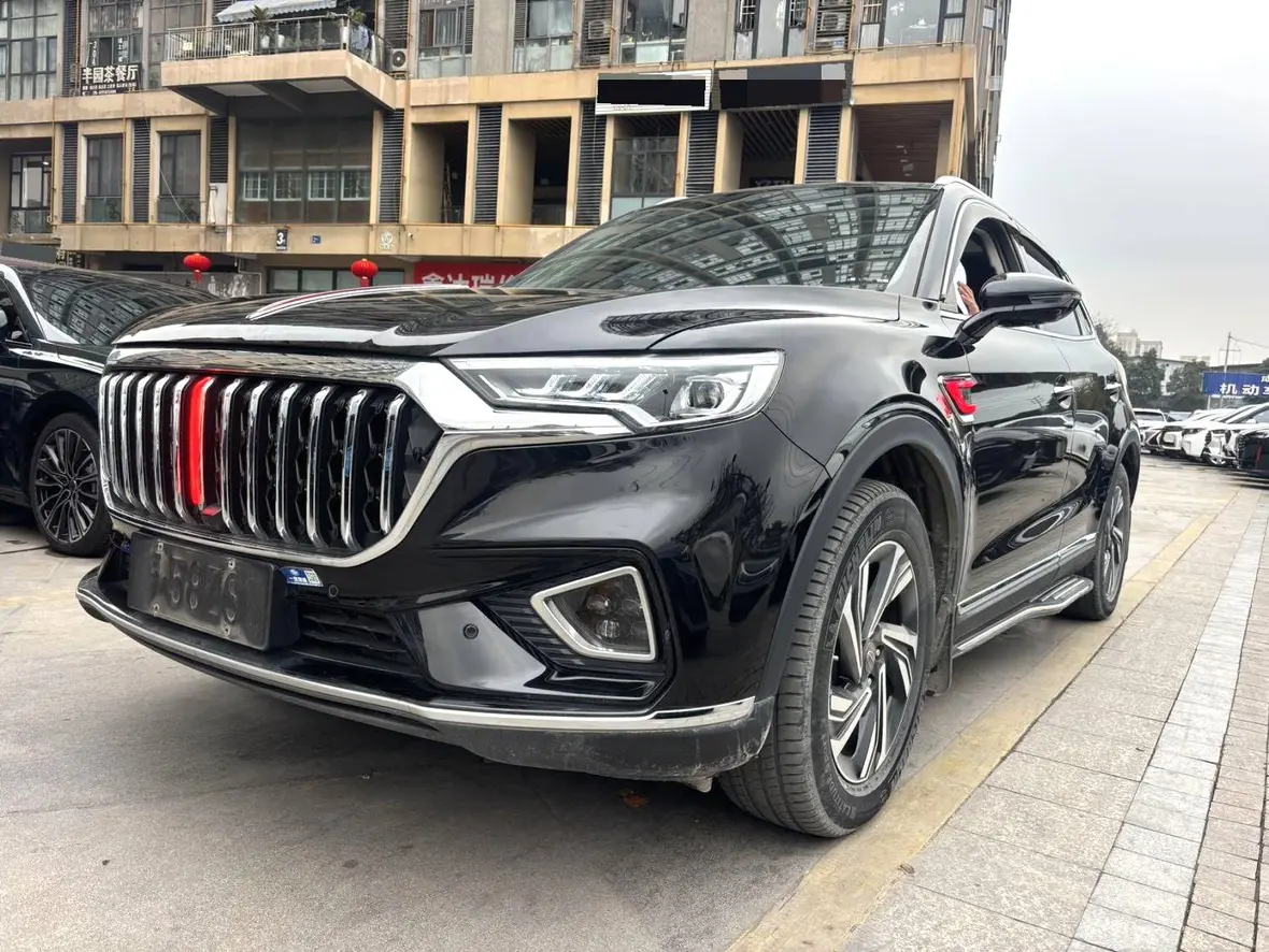 Hongqi HS5  из Китая