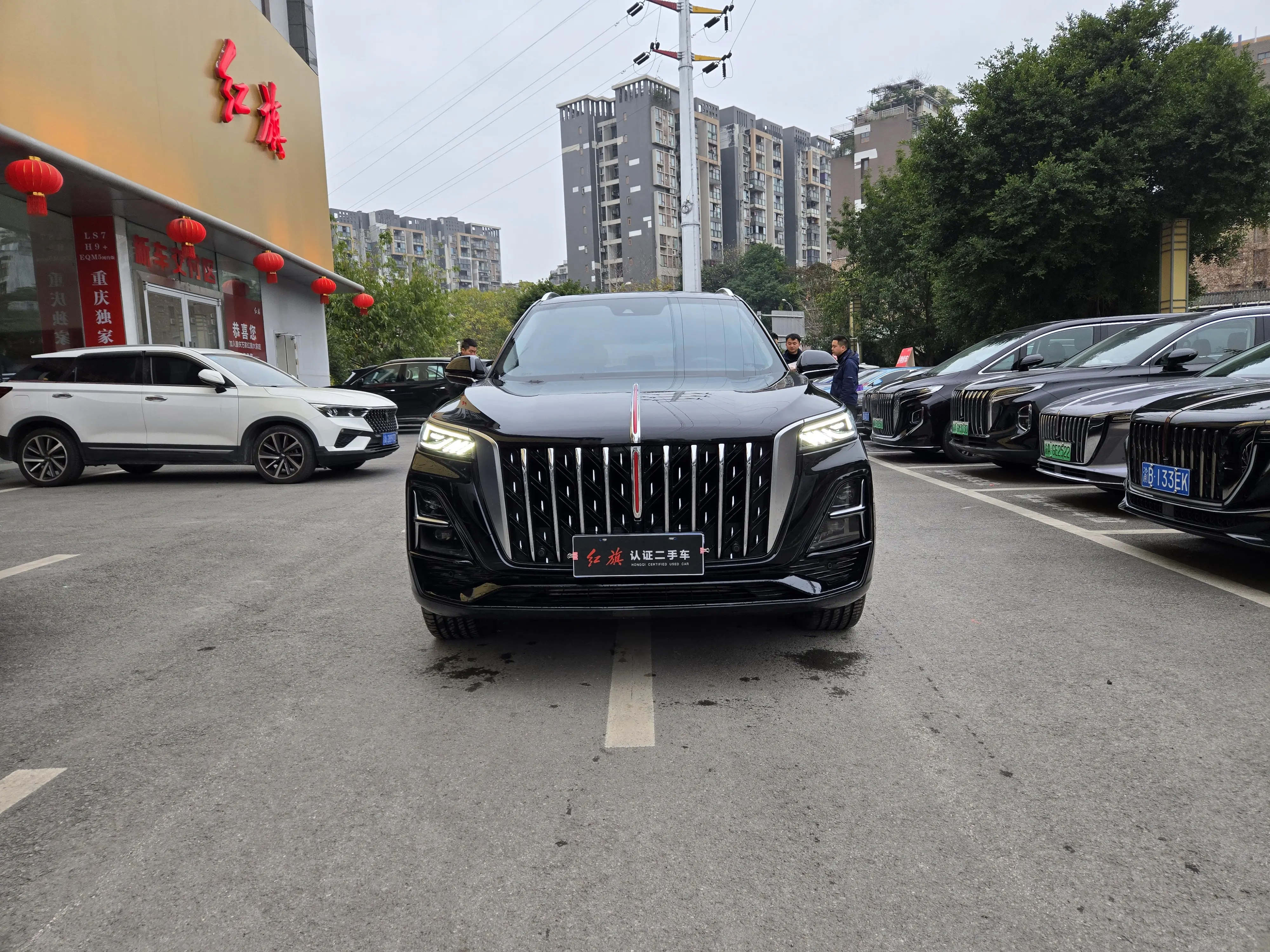 Hongqi HS5  из Китая