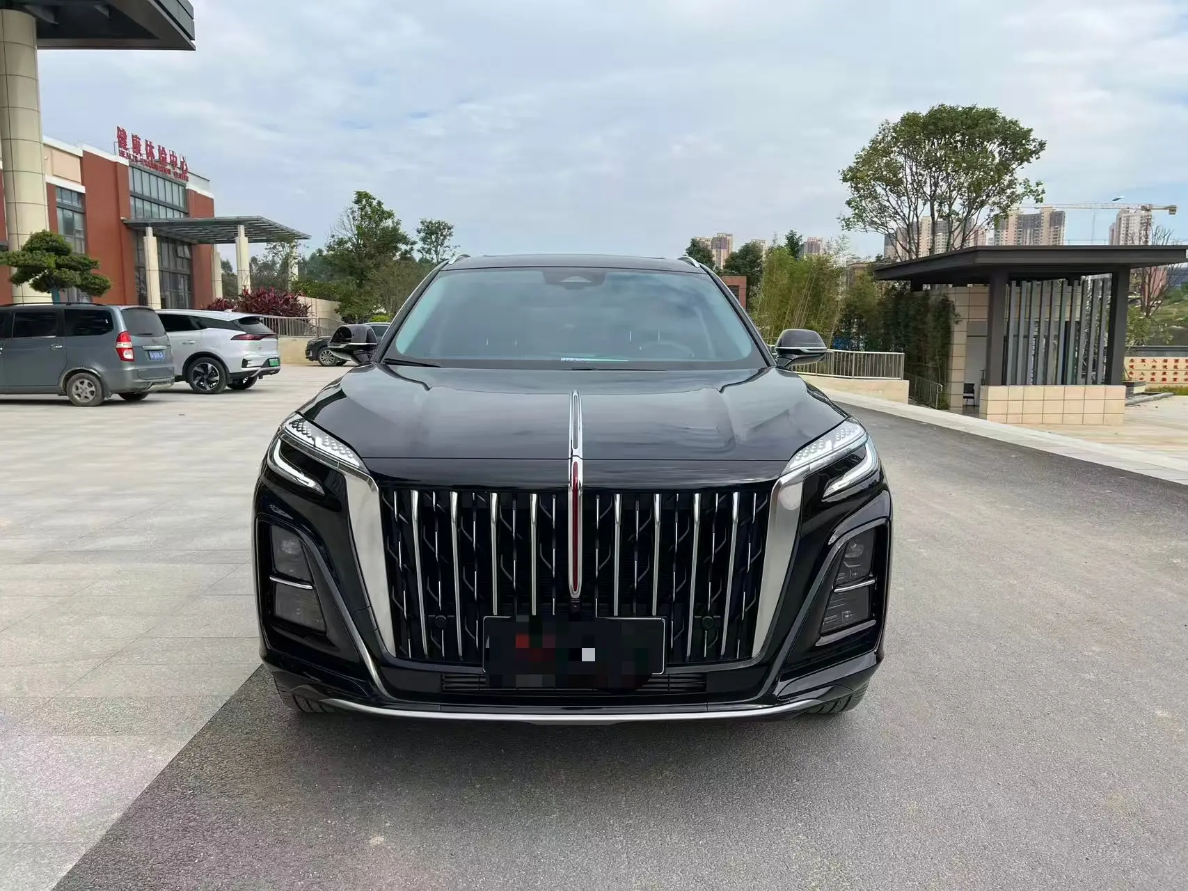 Hongqi HS3 PHEV  из Китая