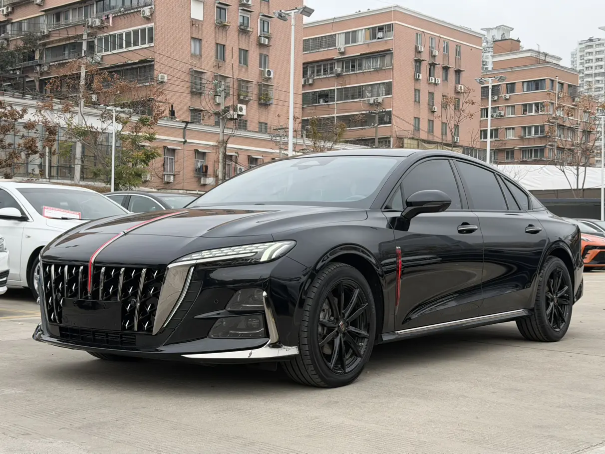 Hongqi H6  из Китая