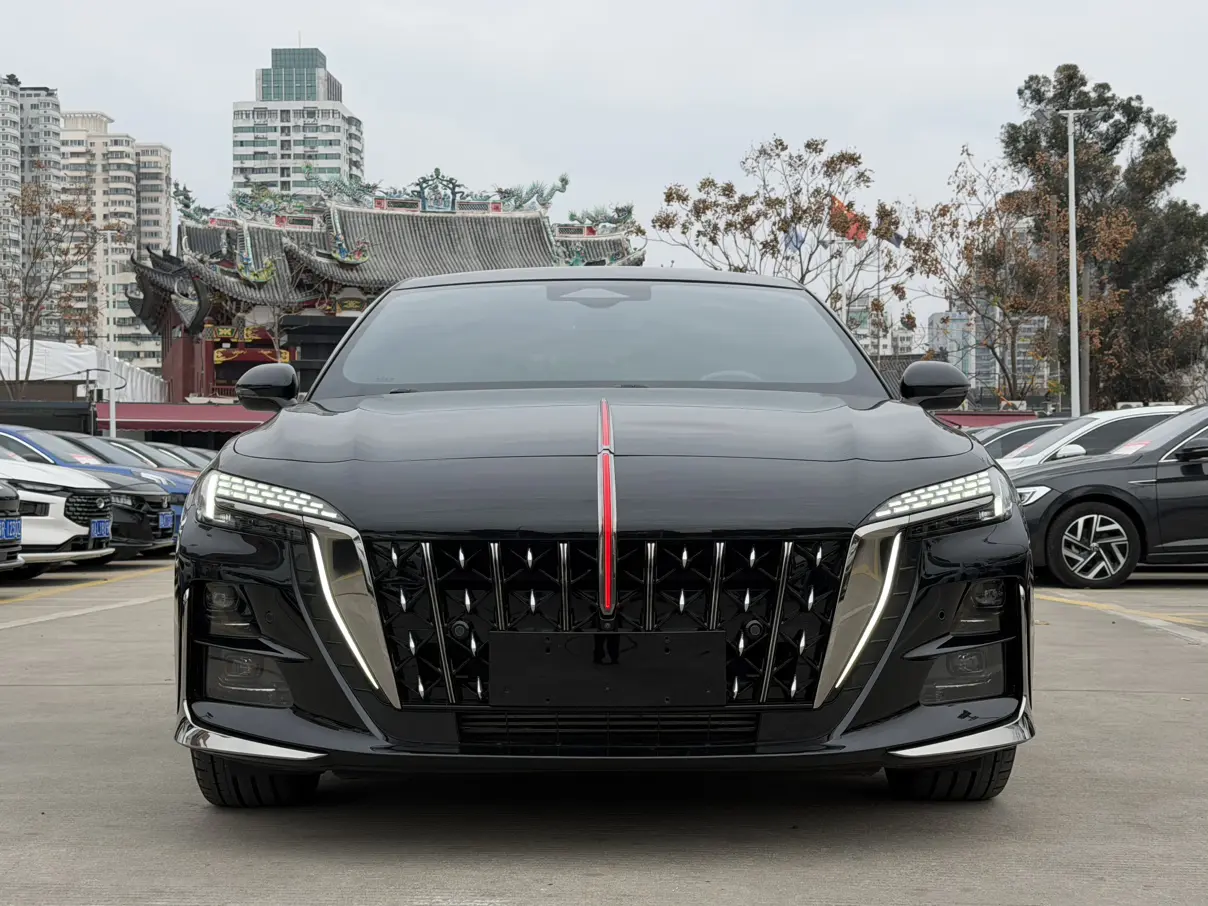 Hongqi H6  из Китая