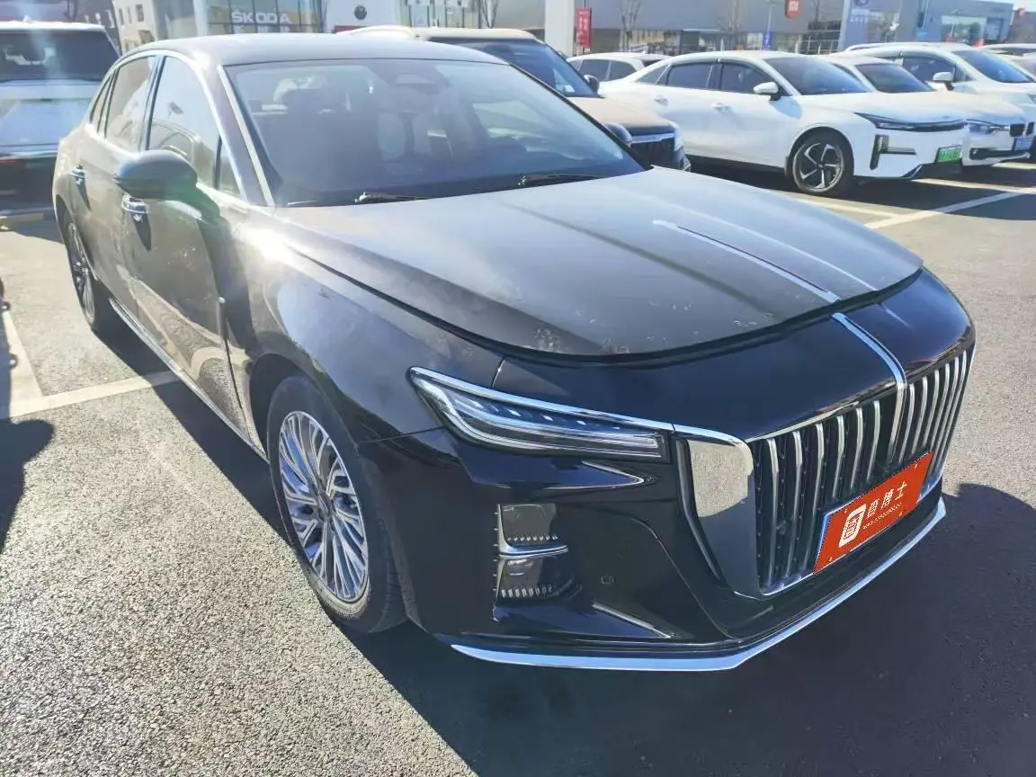 Hongqi H5  из Китая