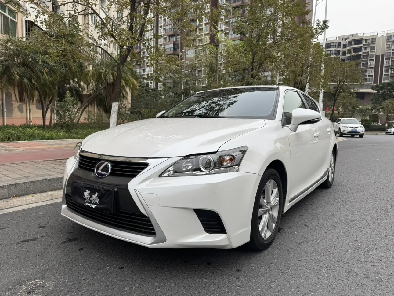 Lexus CT  из Китая