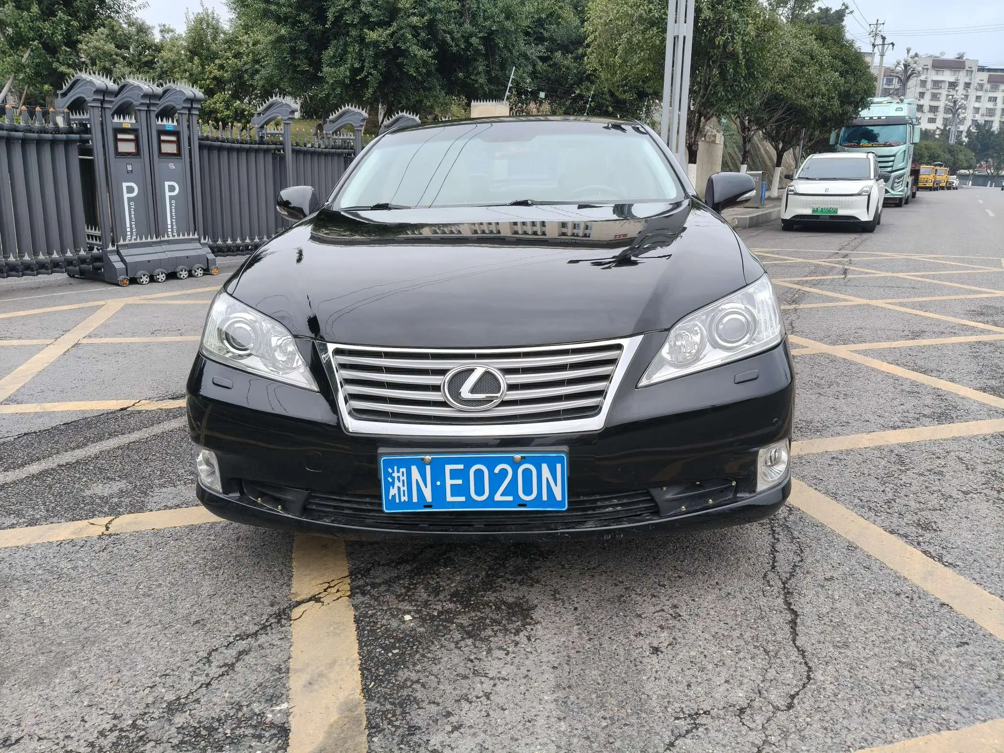 Lexus ES  из Китая