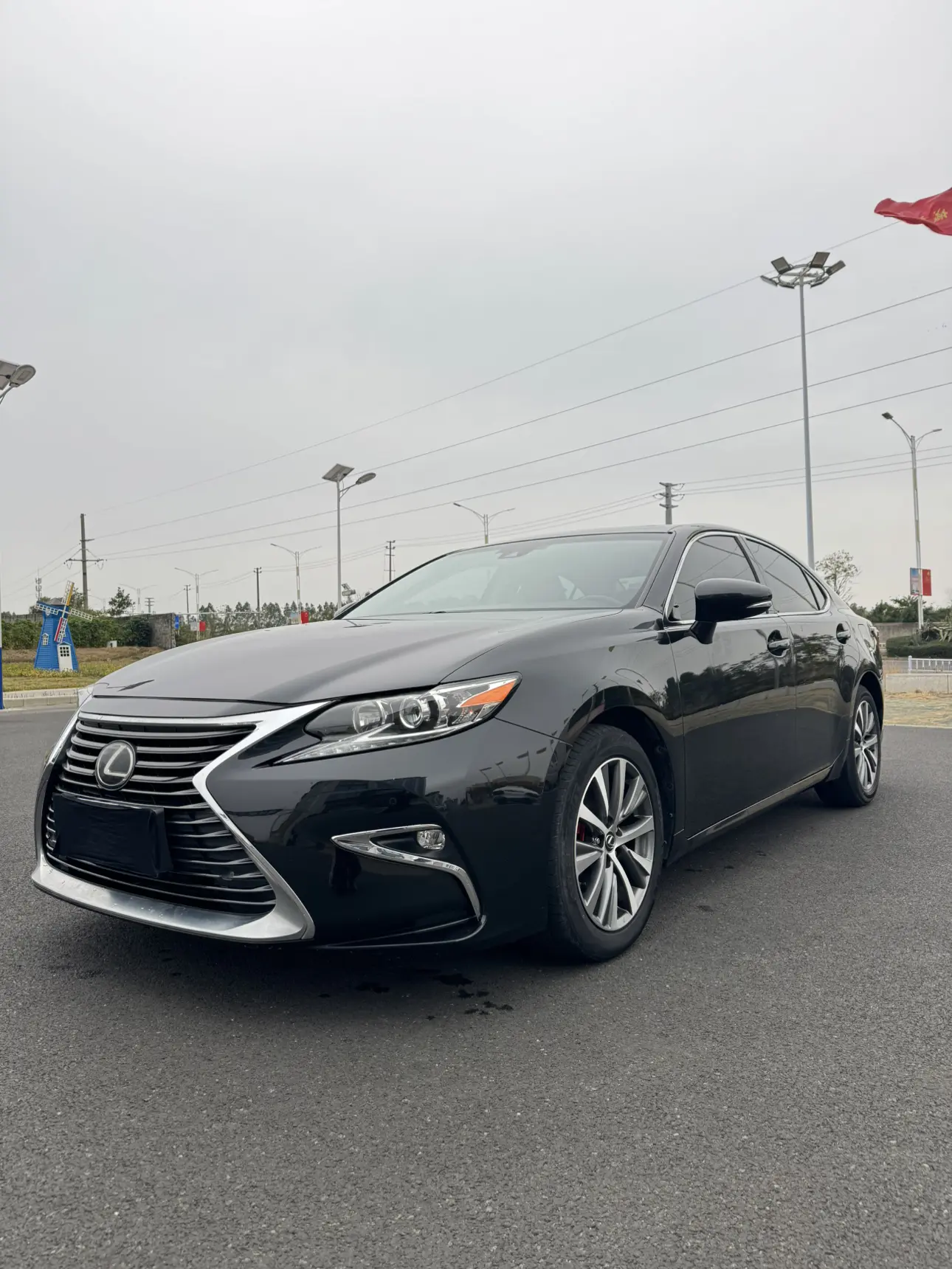 Lexus ES  из Китая