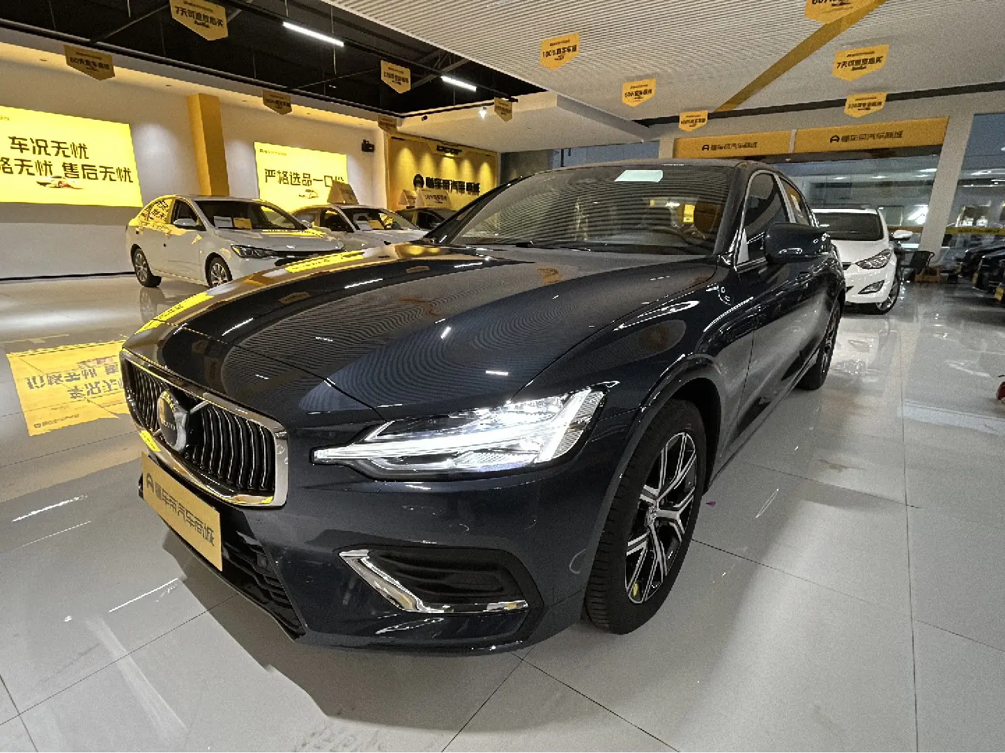 Volvo S60  из Китая