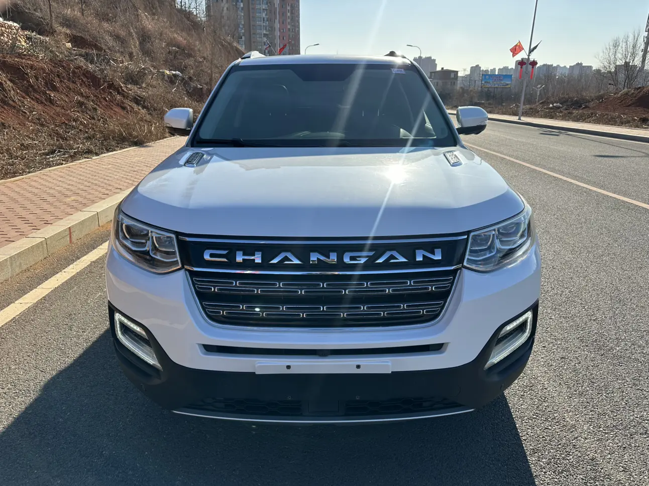 Changan CS95  из Китая