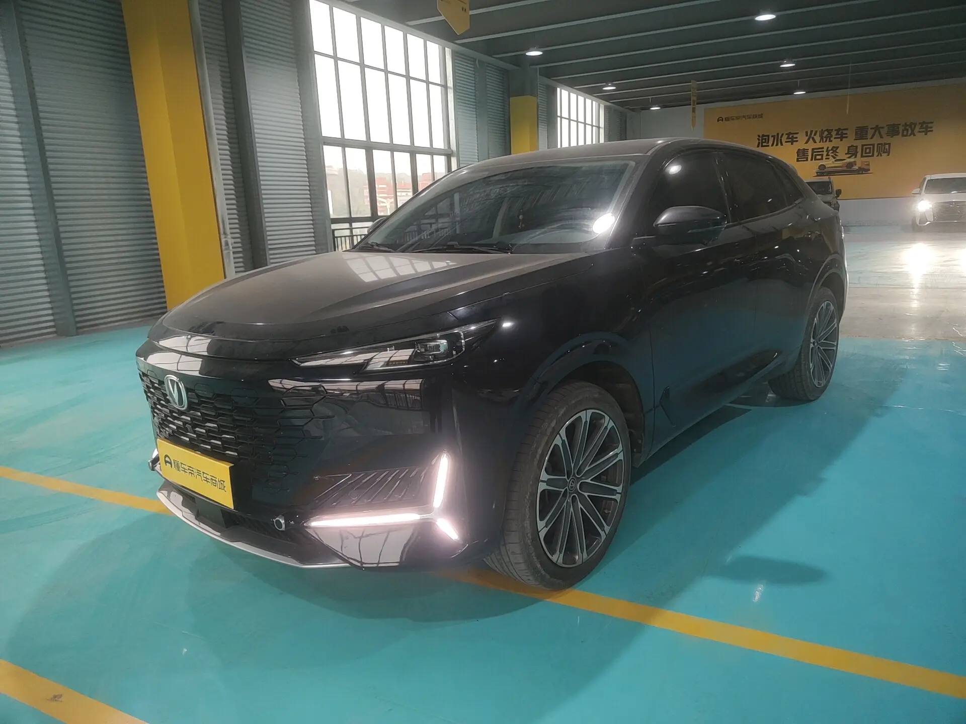 Changan UNI-K  из Китая