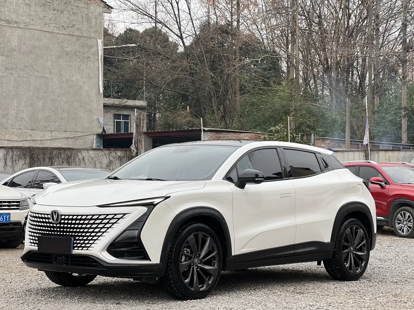 Changan UNI-T  из Китая