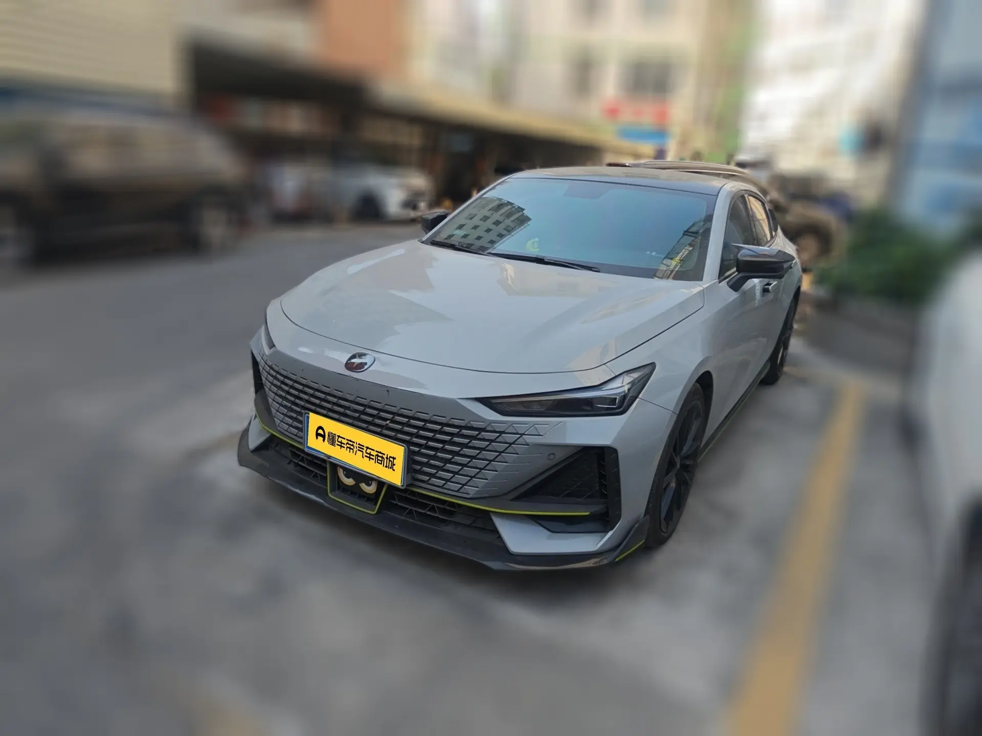 Changan UNI-V  из Китая