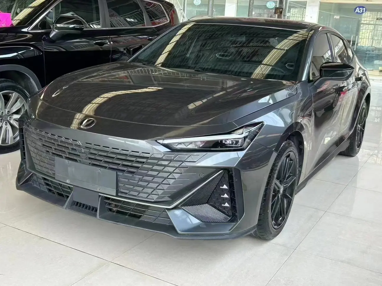 Changan UNI-V  из Китая