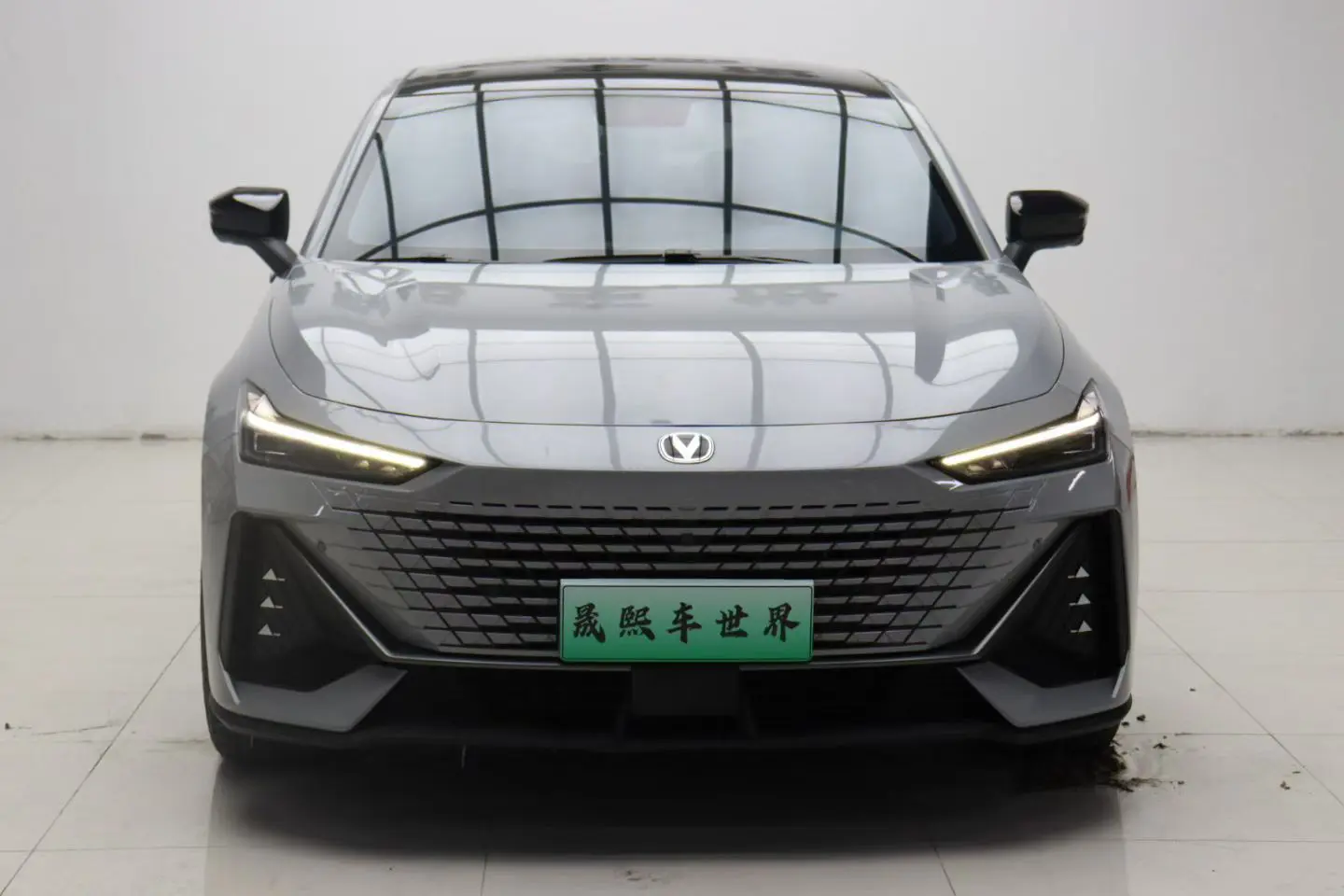 Changan UNI-V  из Китая