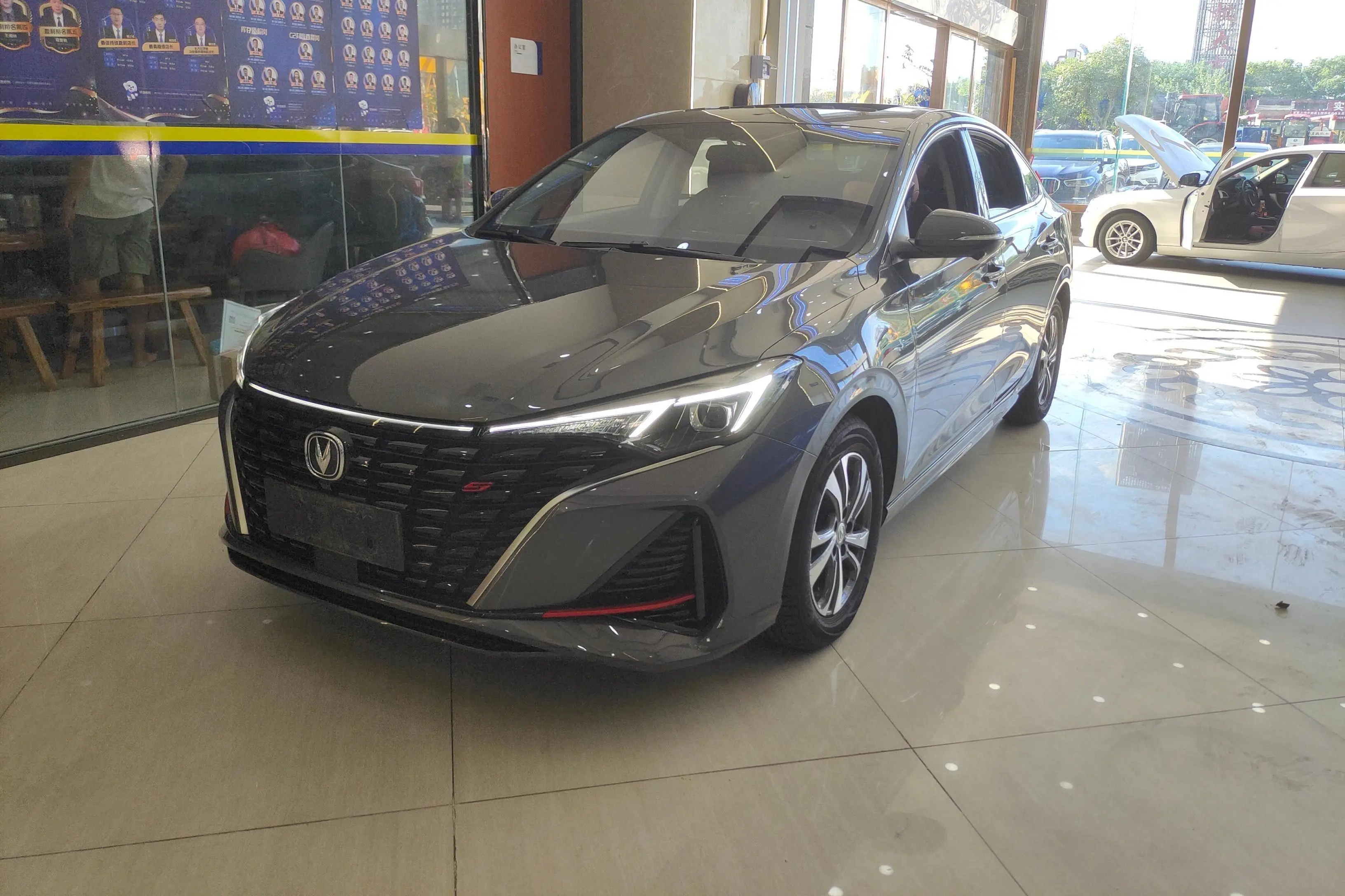 Changan Escape  из Китая