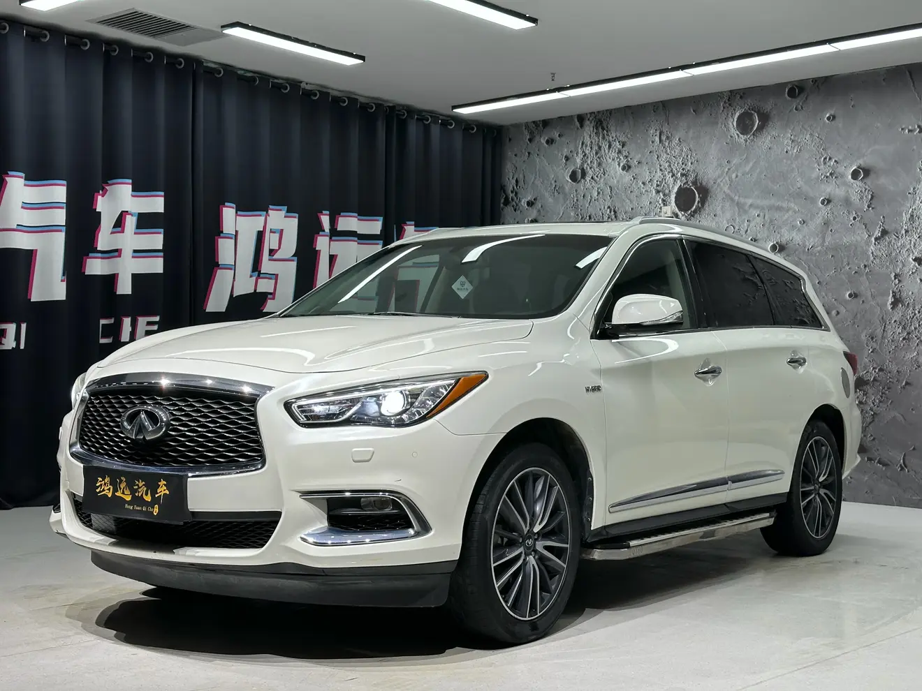 Infiniti QX60  из Китая