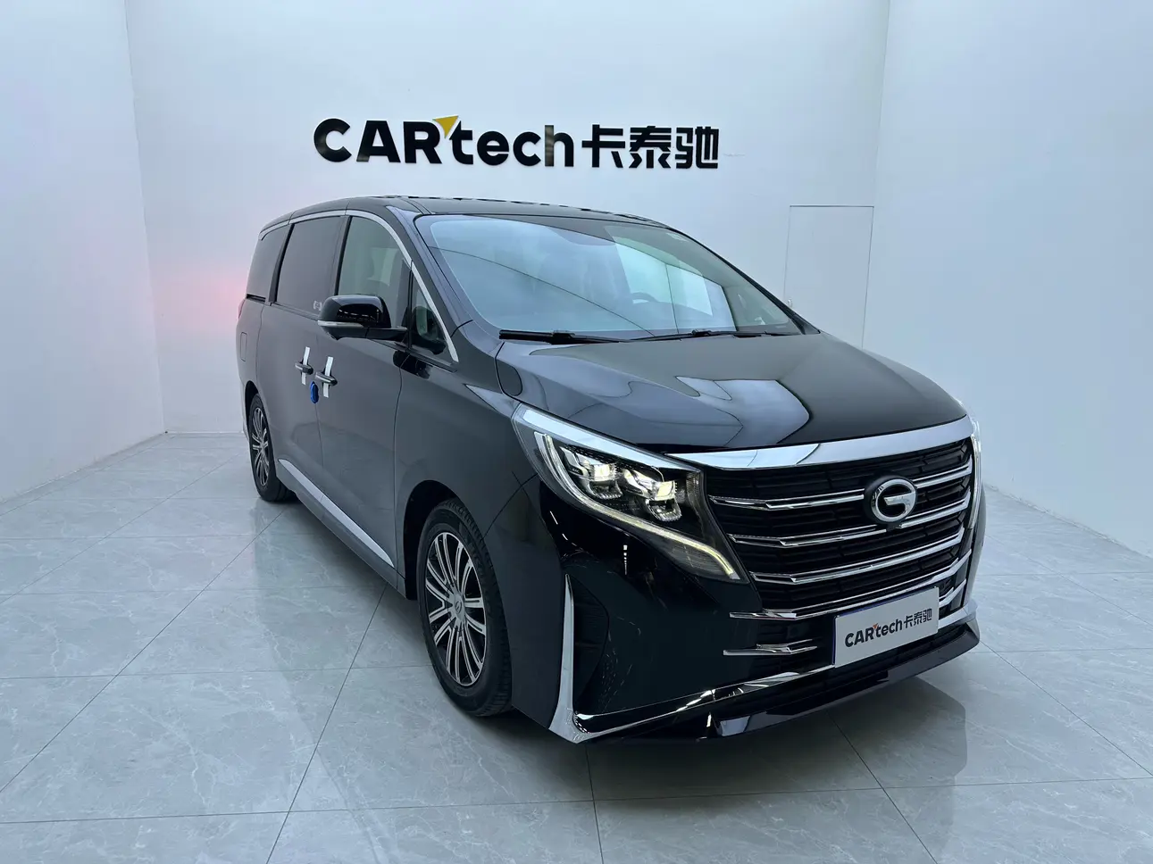 GAC Trumpchi M8  из Китая