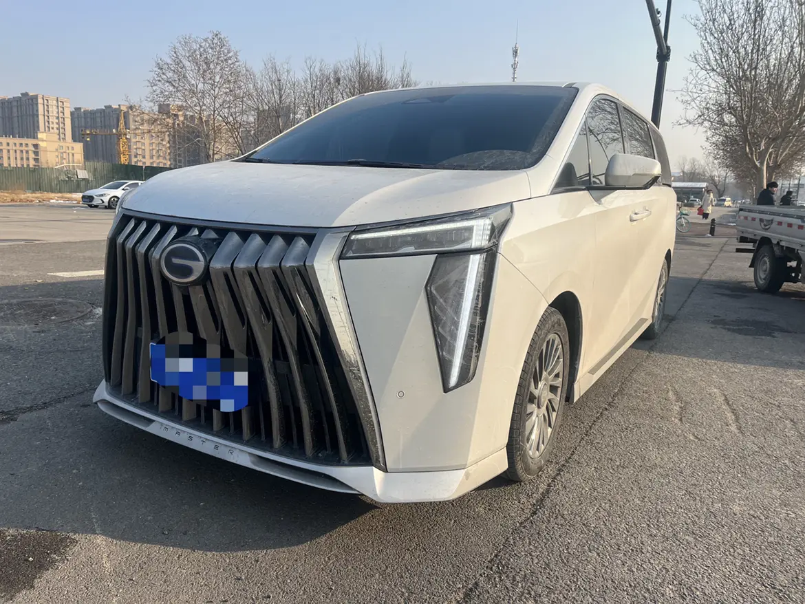 GAC Trumpchi M8  из Китая