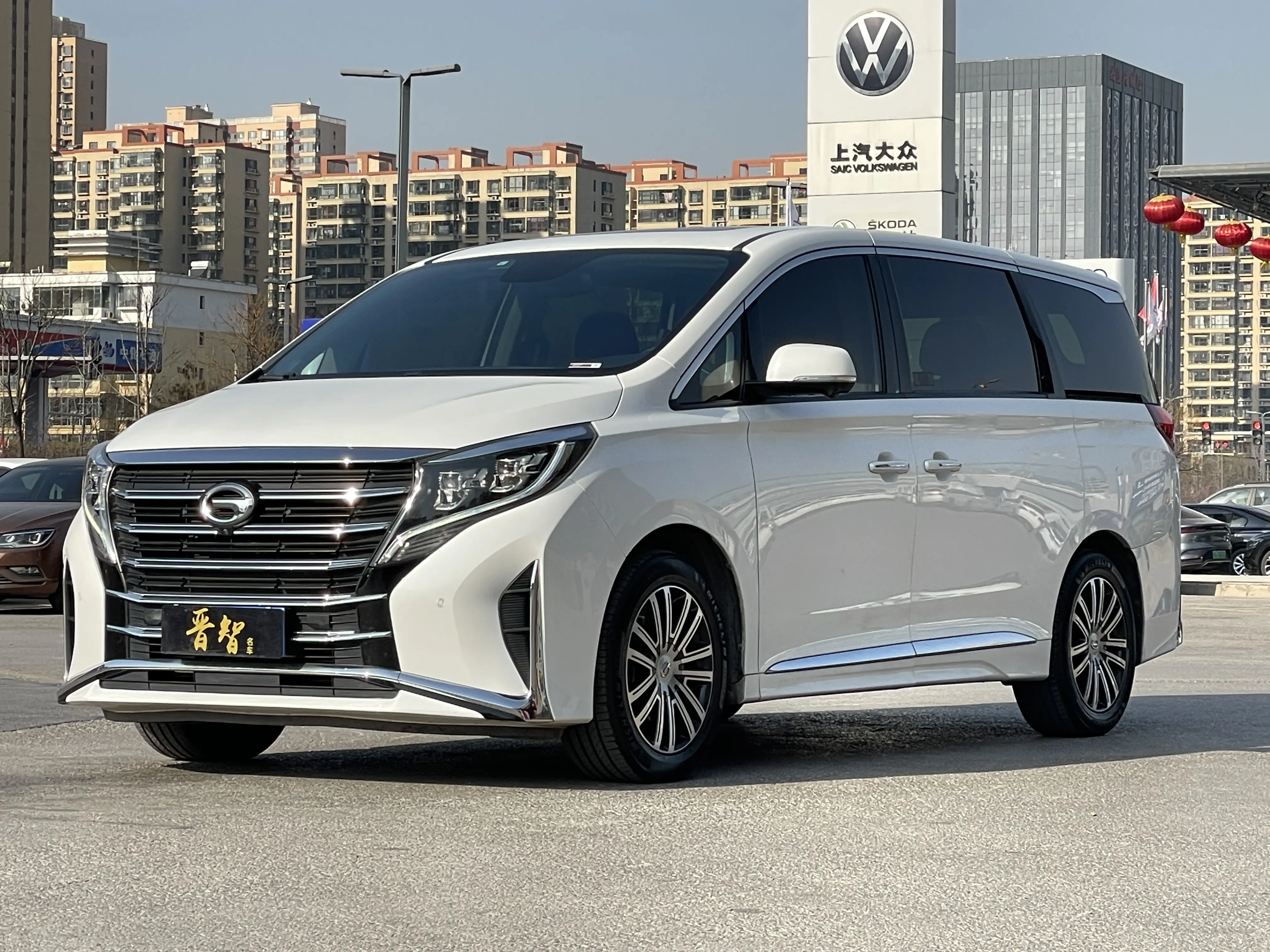 GAC Trumpchi M8  из Китая