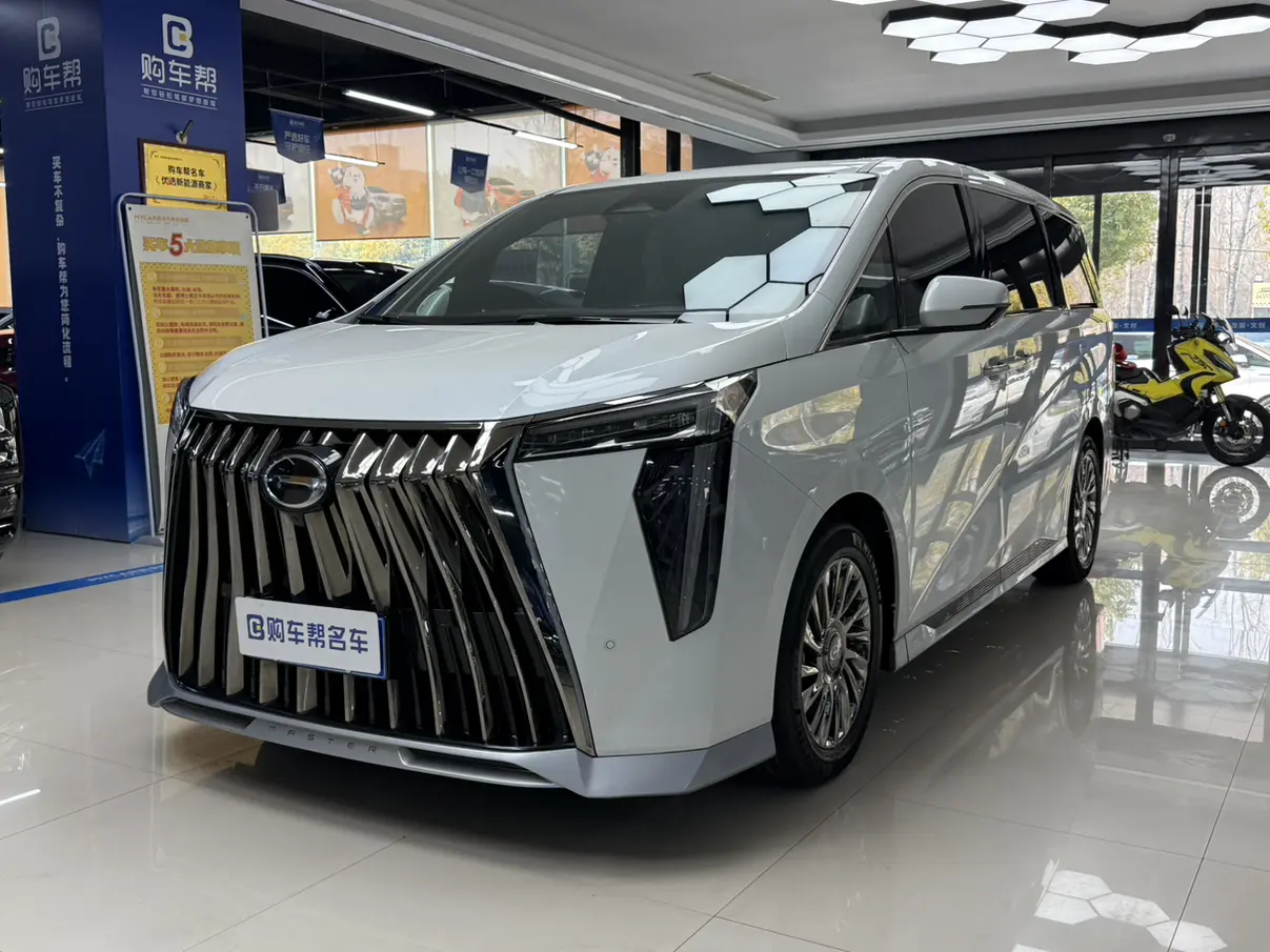 GAC Trumpchi M8  из Китая