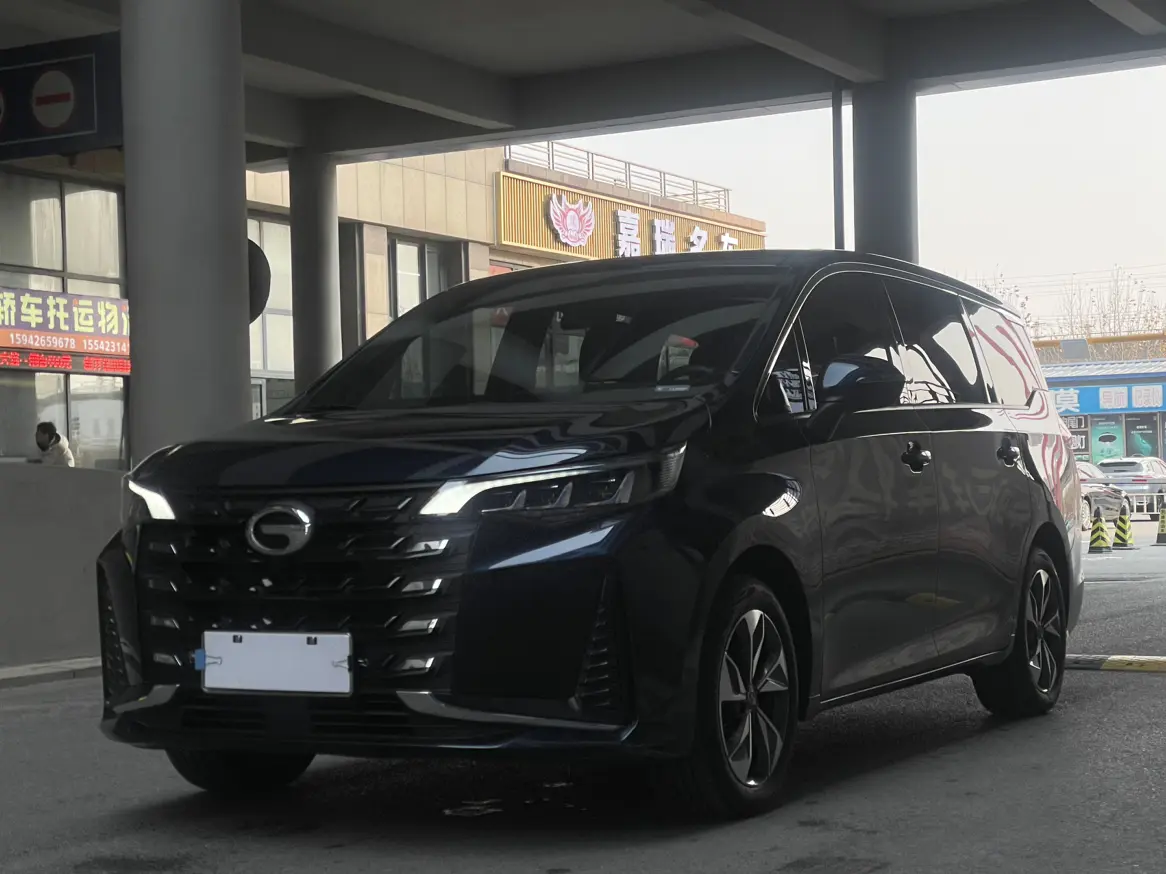 GAC Trumpchi M6  из Китая