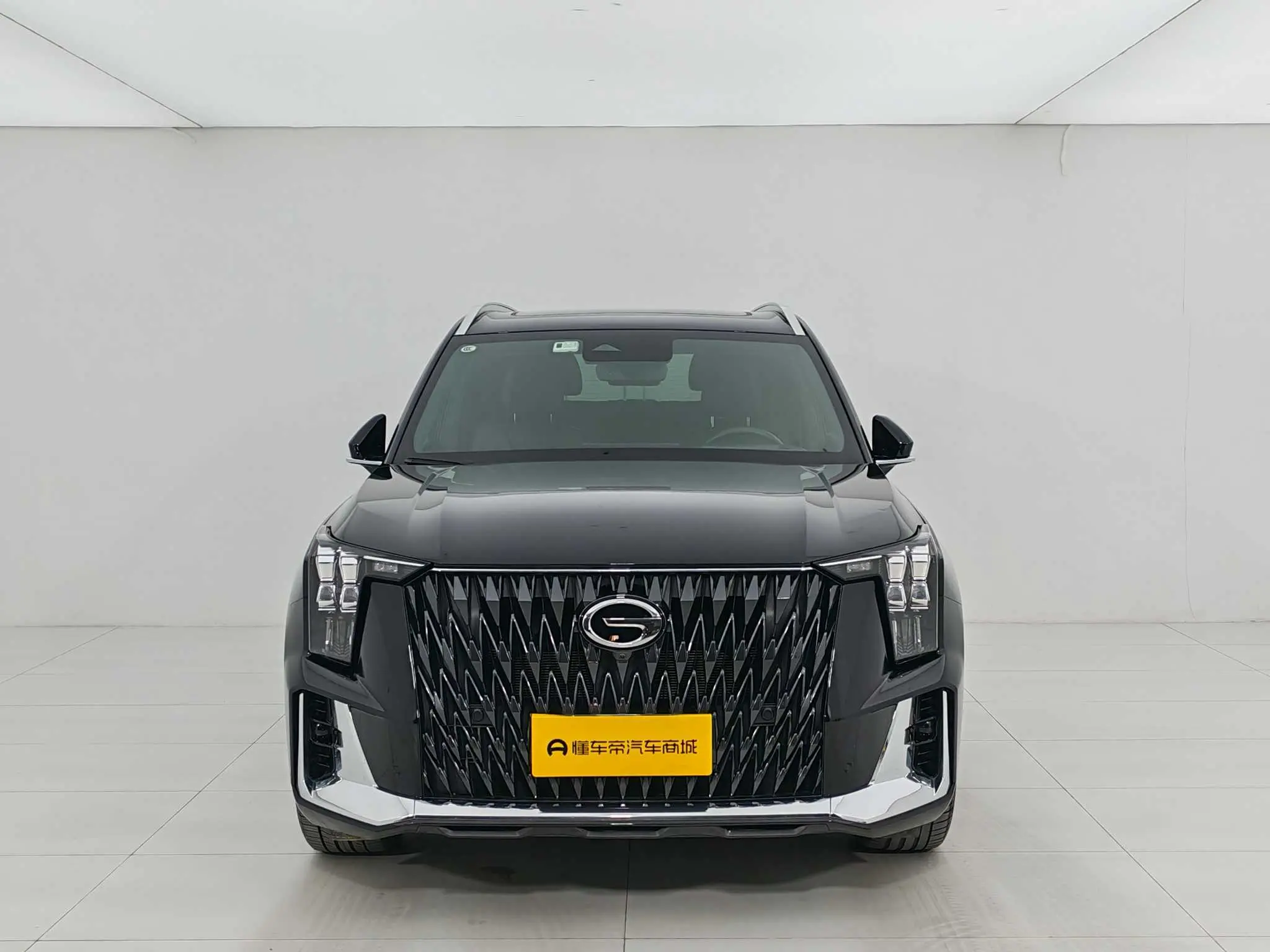 GAC Trumpchi GS8  из Китая