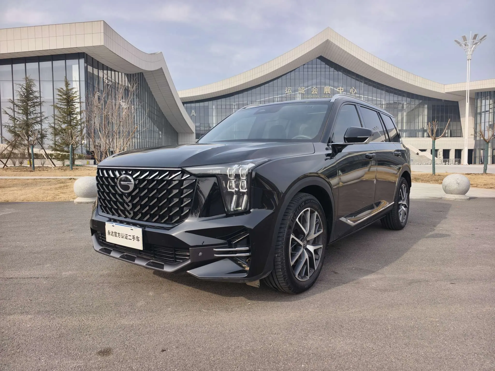 GAC Trumpchi GS8  из Китая