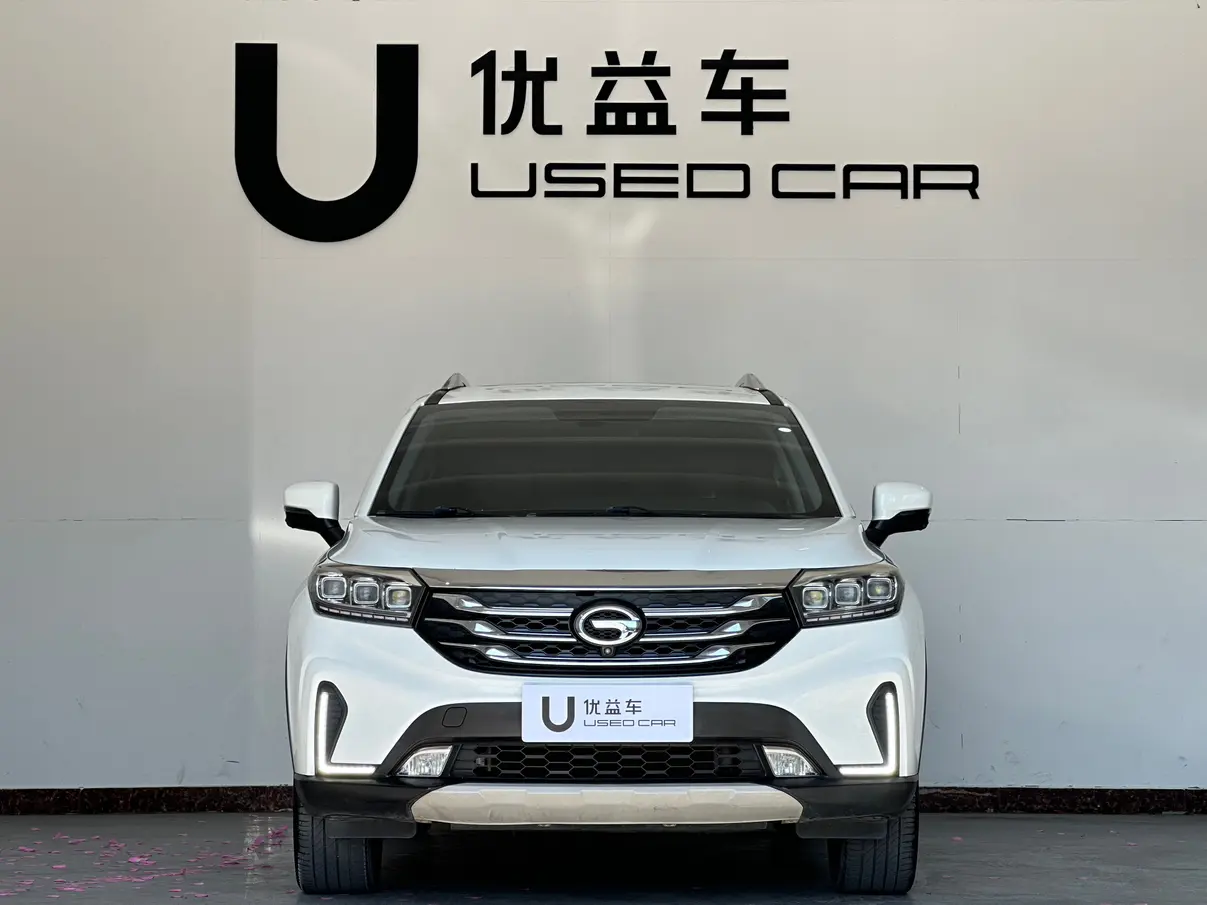 GAC Trumpchi GS4  из Китая