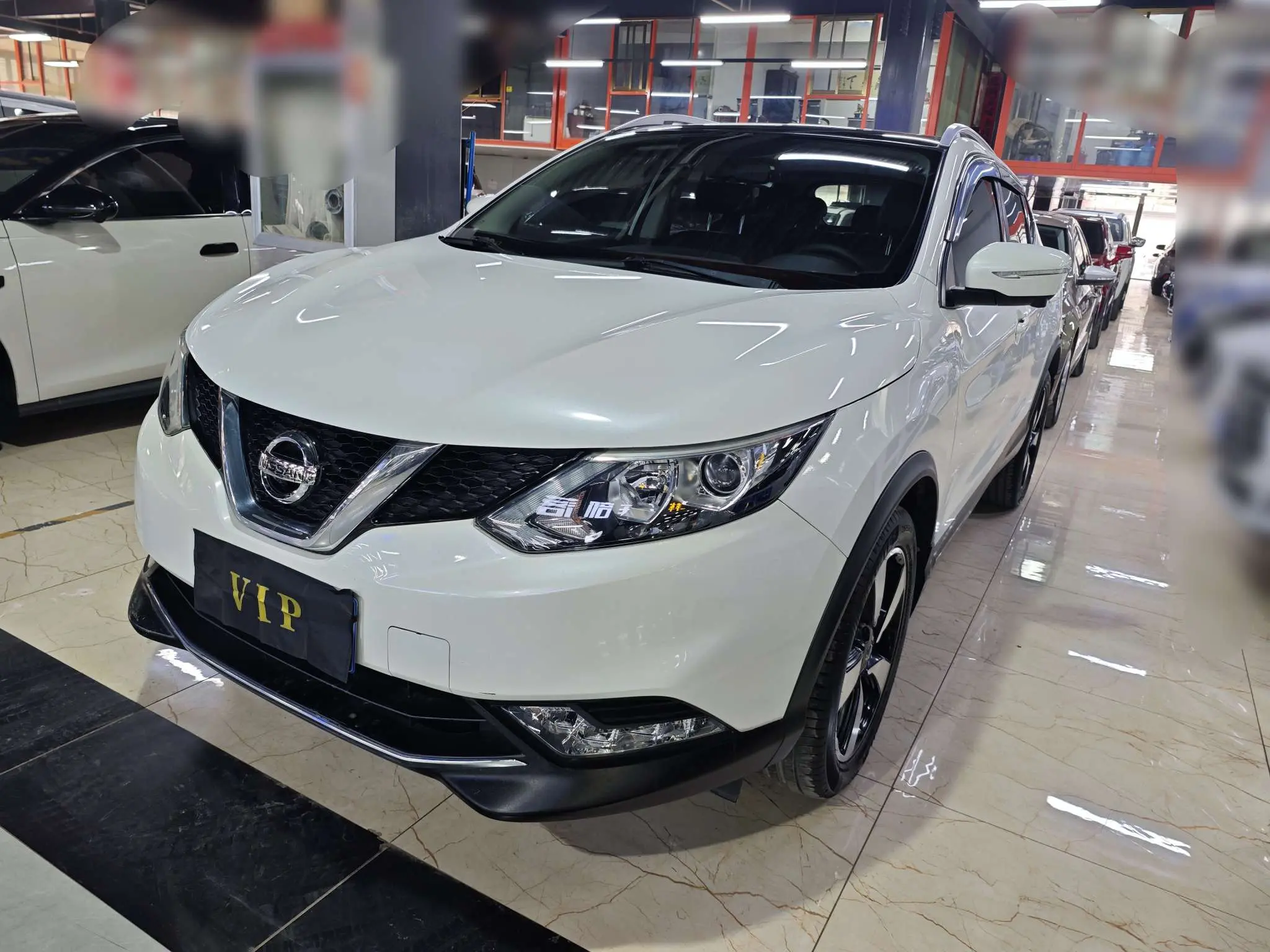 Nissan Qashqai  из Китая