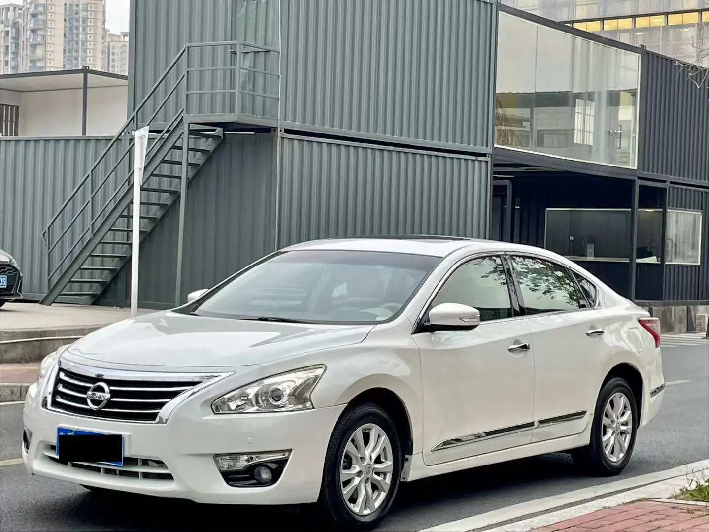 Nissan Altima (Teana)  из Китая