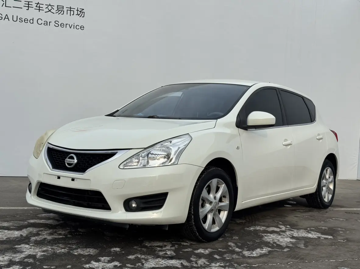 Nissan Tiida  из Китая