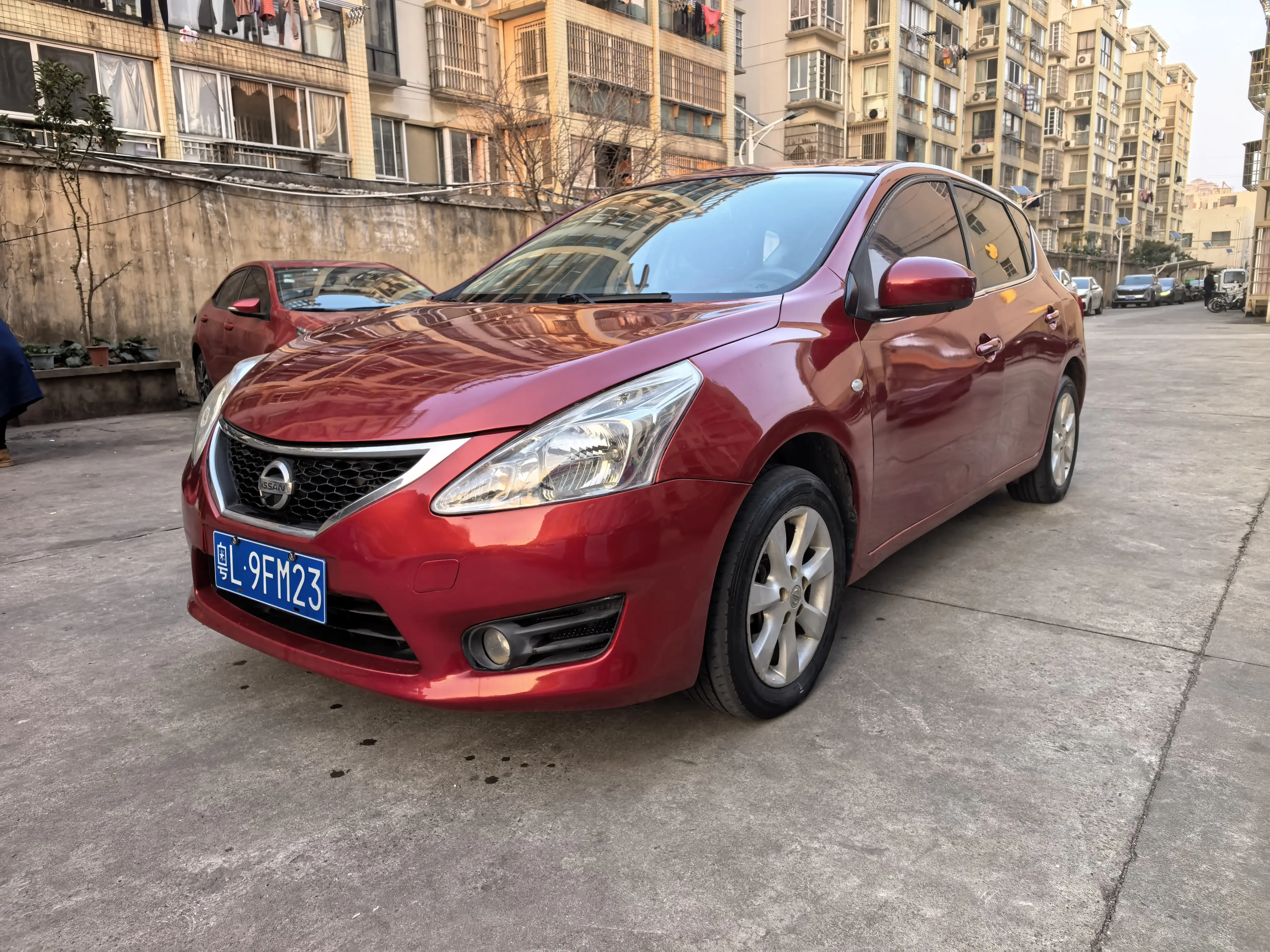 Nissan Tiida  из Китая