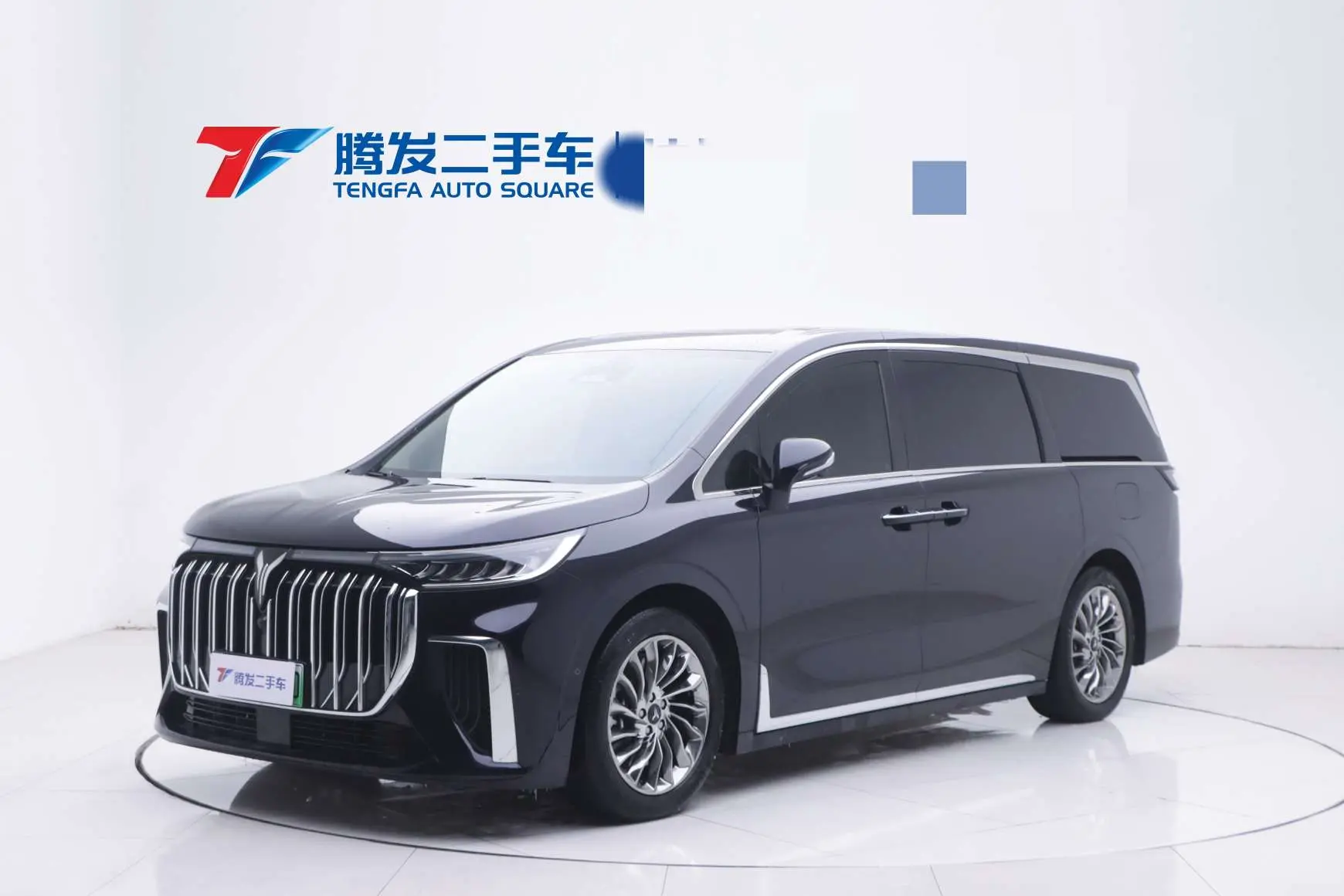 Voyah Lantu Dreamer PHEV  из Китая