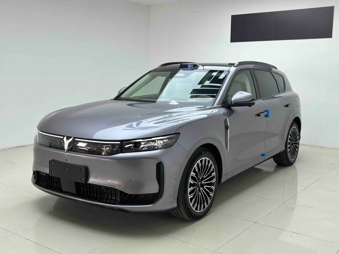 Voyah Lantu FREE  из Китая