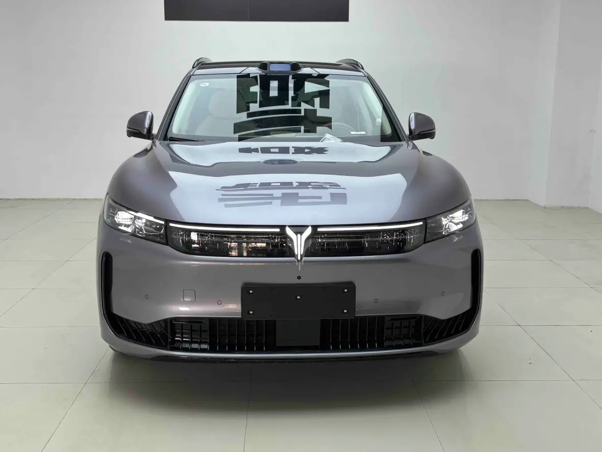 Voyah Lantu FREE  из Китая