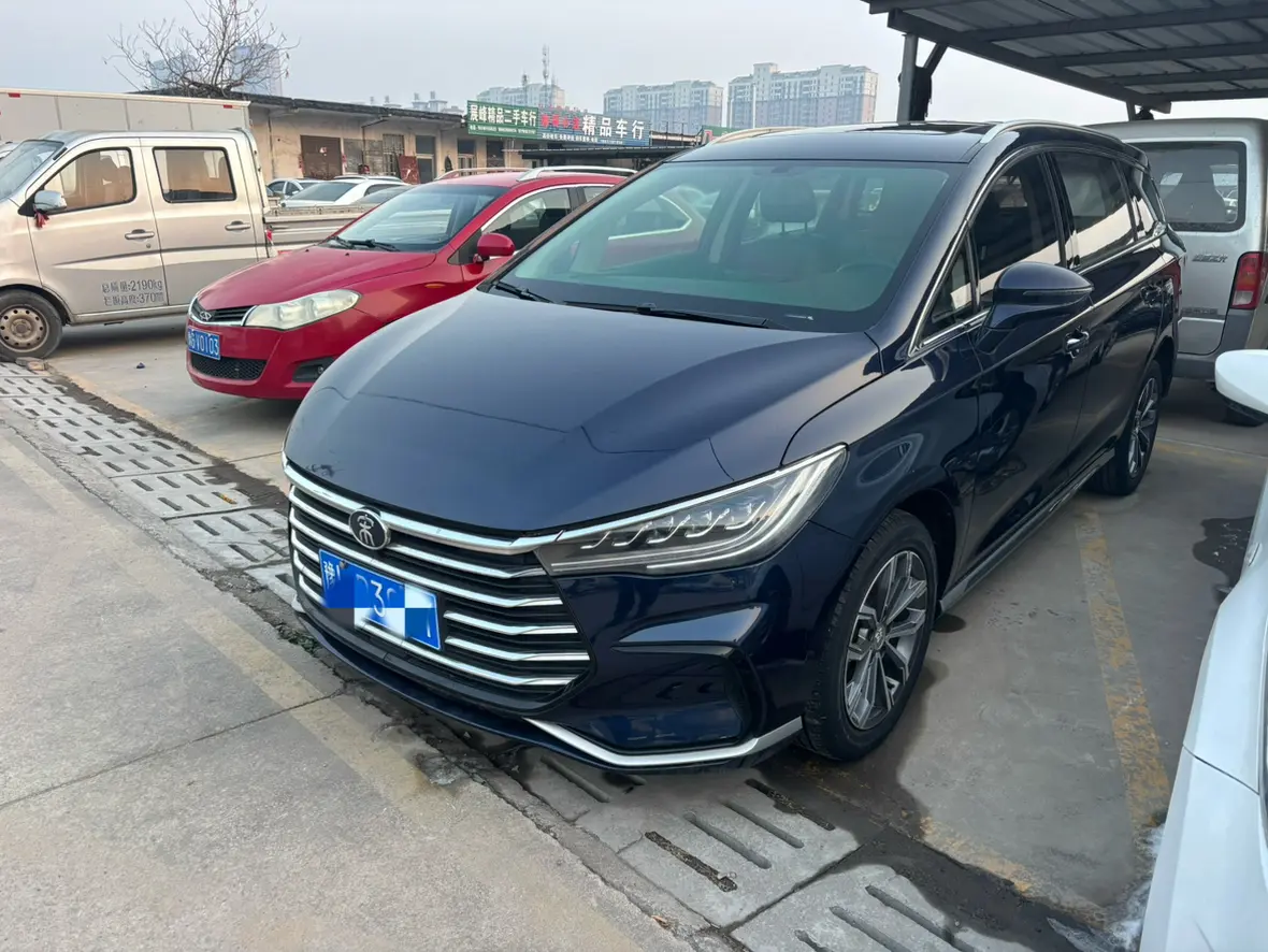 BYD Song MAX  из Китая