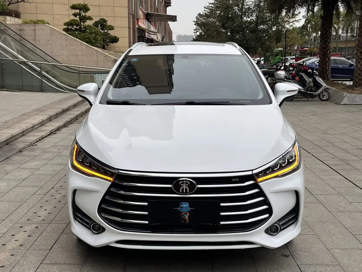 BYD Song MAX  из Китая