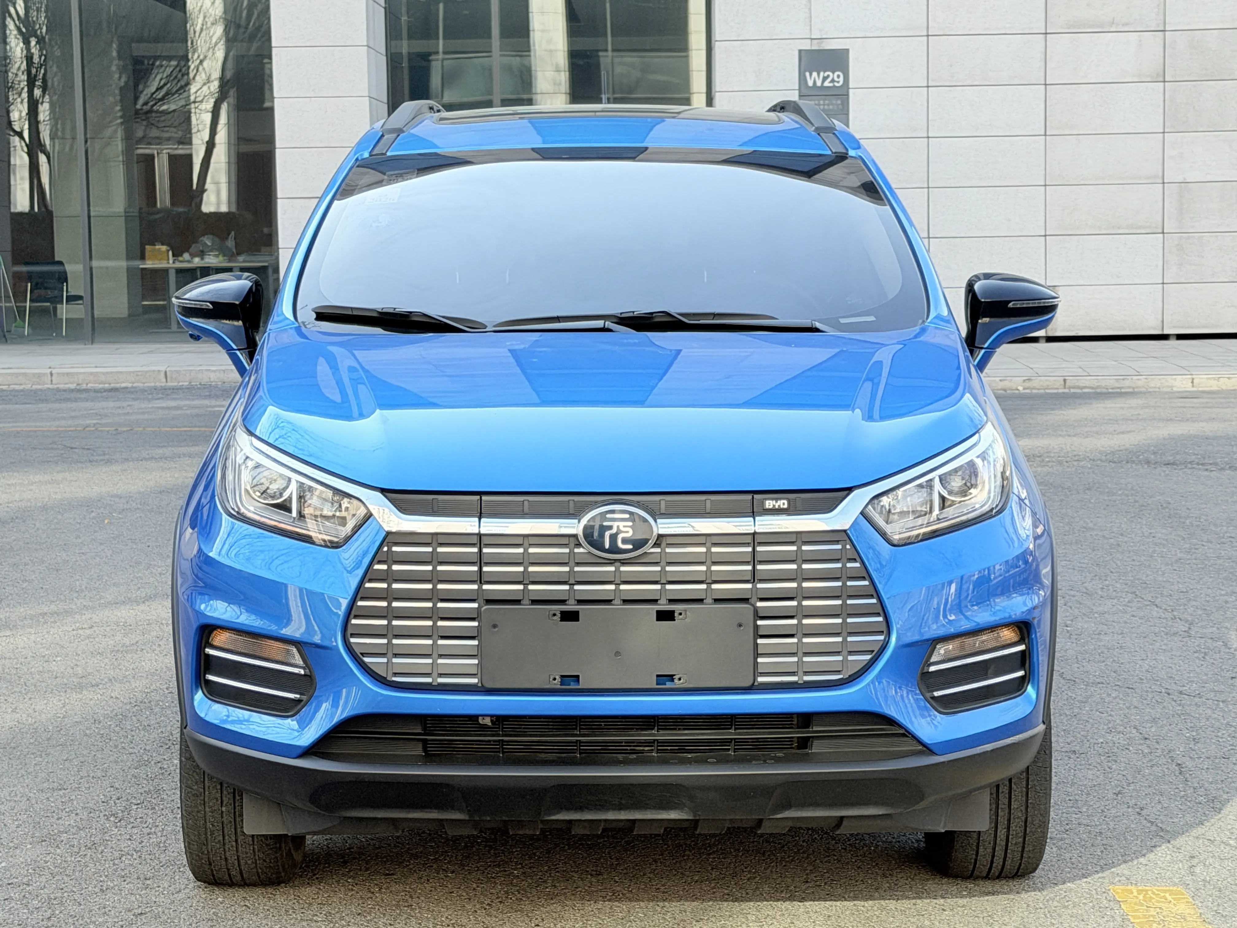 BYD Yuan EV  из Китая