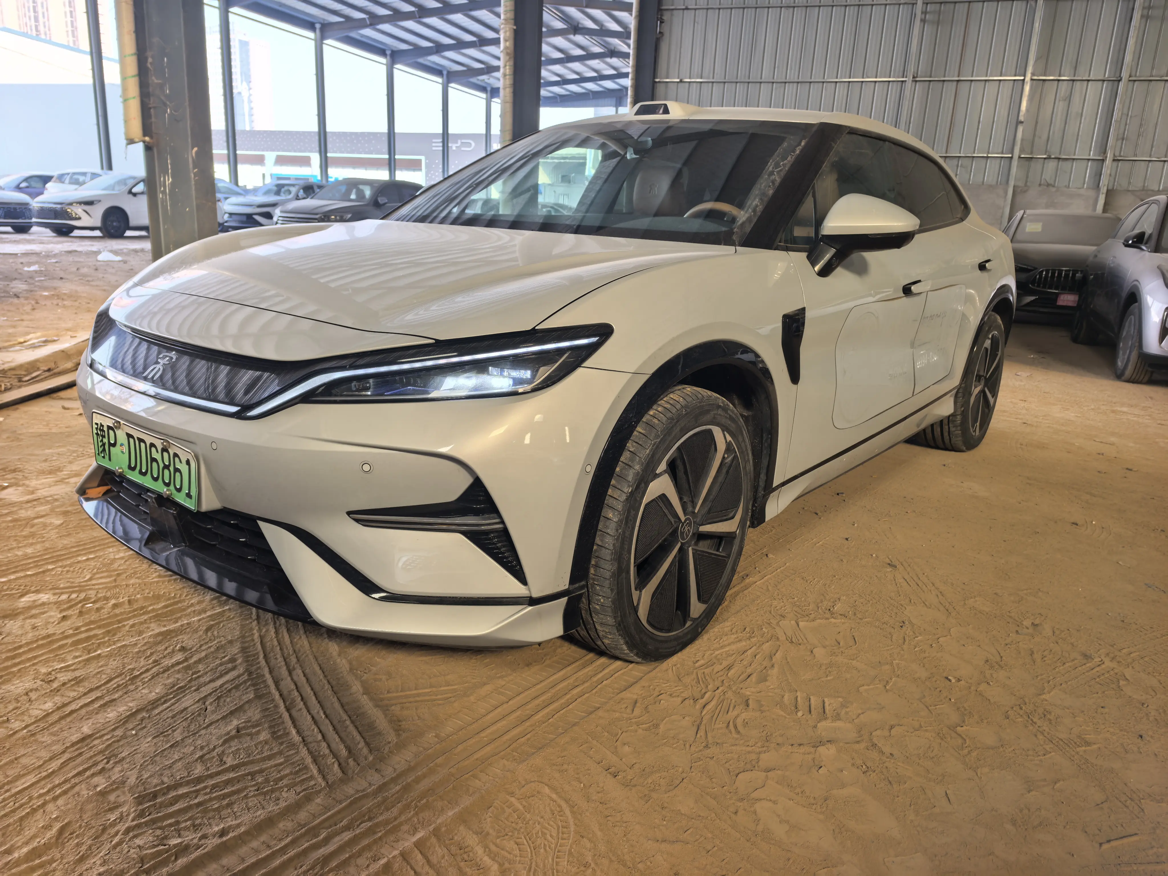 BYD Song L EV  из Китая