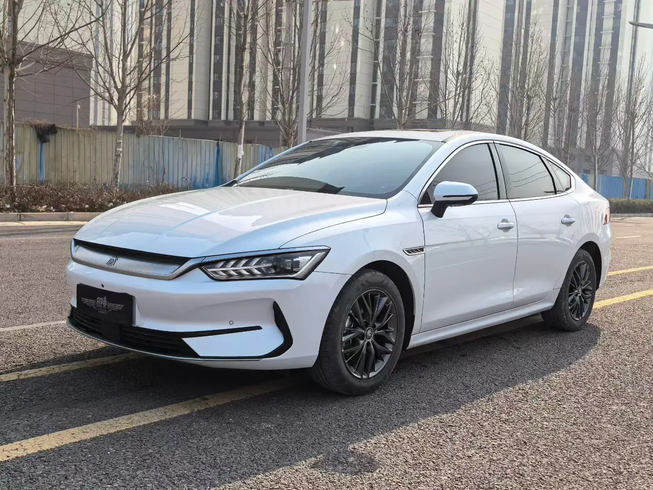 BYD Qin PLUS EV  из Китая