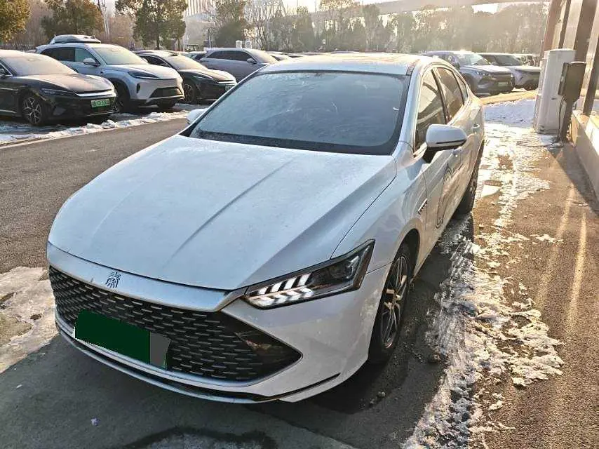 BYD Qin PLUS DM  из Китая