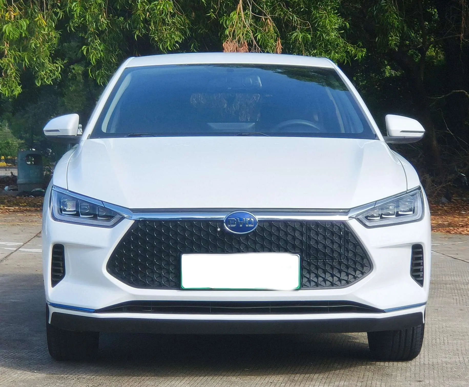 BYD e2  из Китая