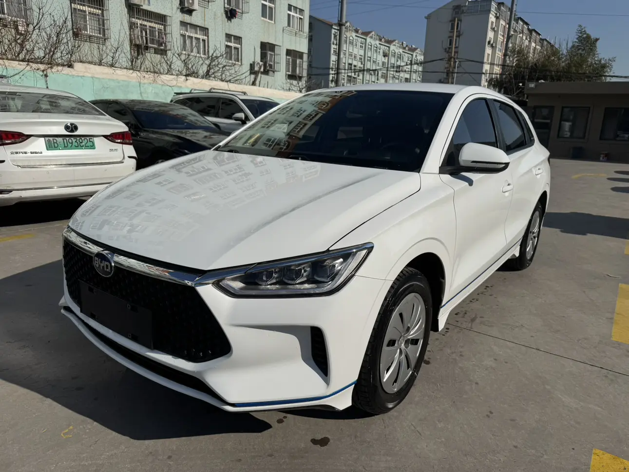 BYD e2  из Китая