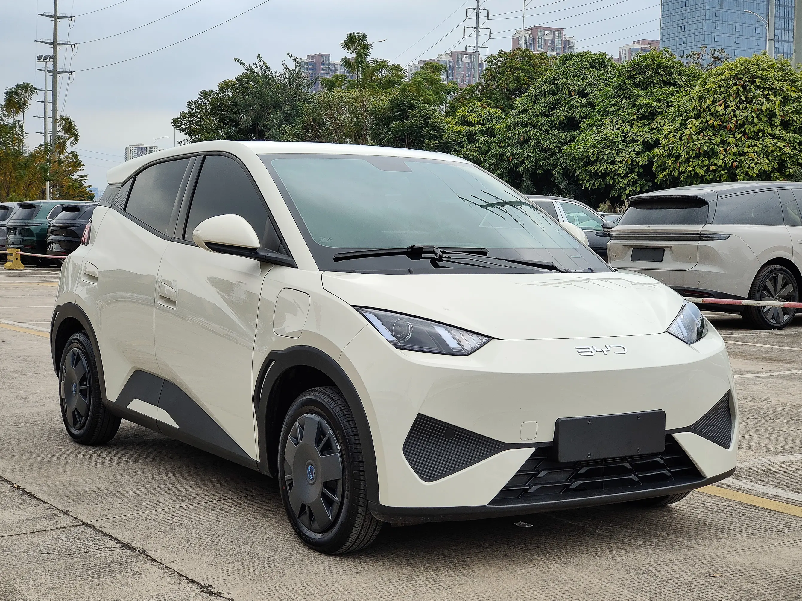 BYD Seagull  из Китая