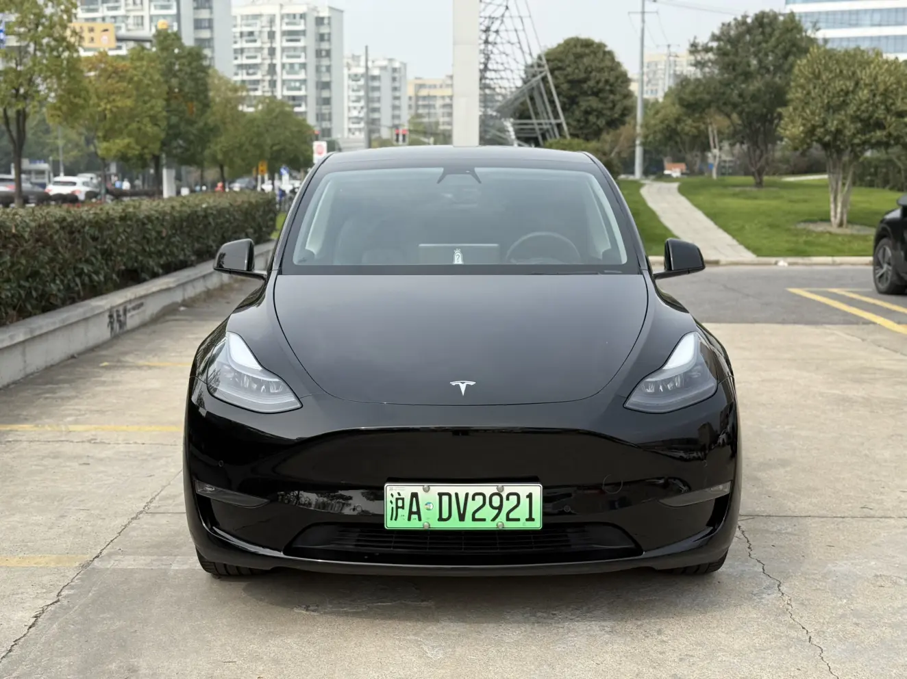 Tesla Model Y  из Китая