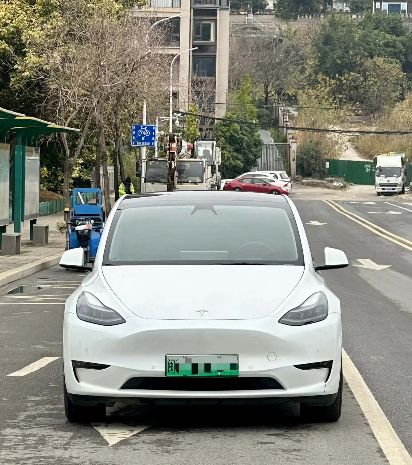 Tesla Model Y  из Китая