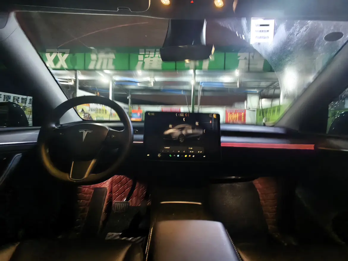 Tesla Model Y  из Китая