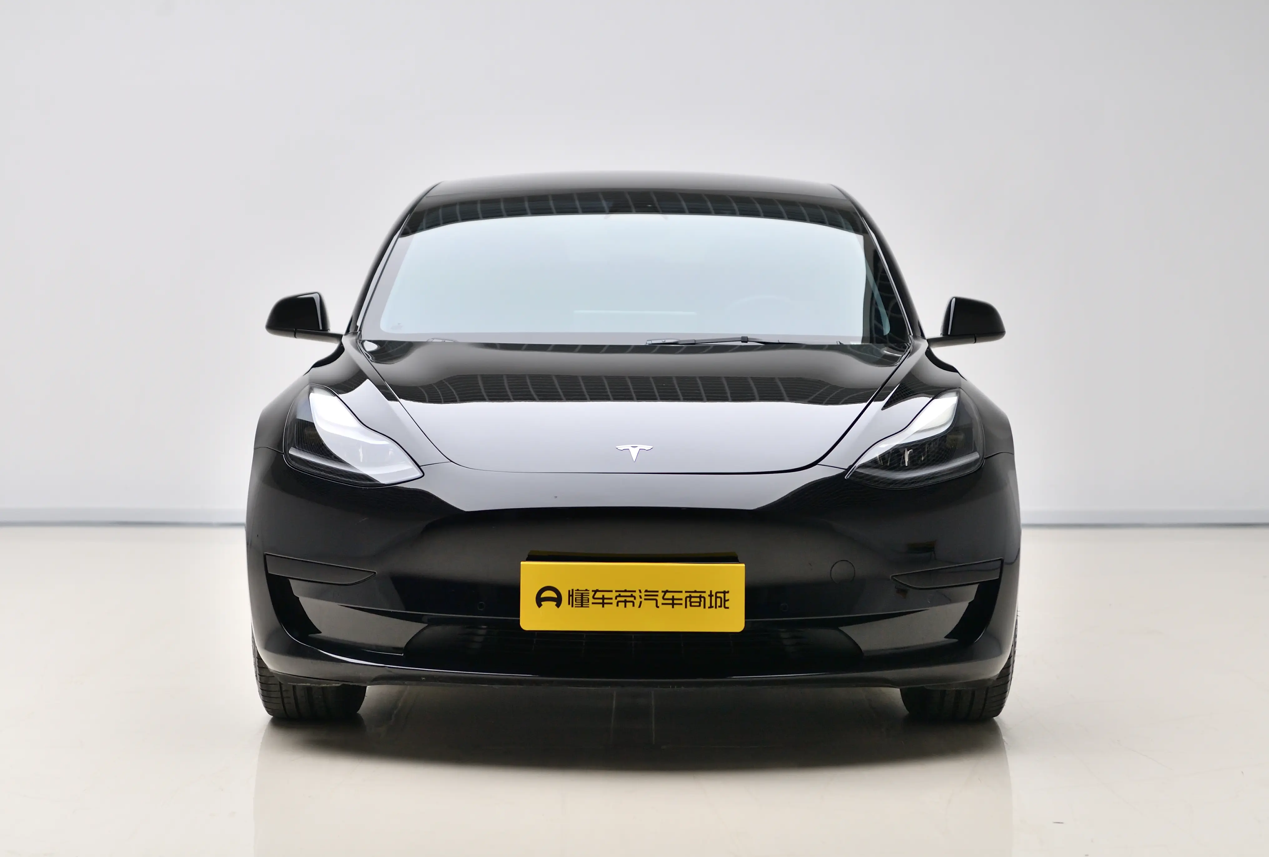 Tesla Model 3  из Китая