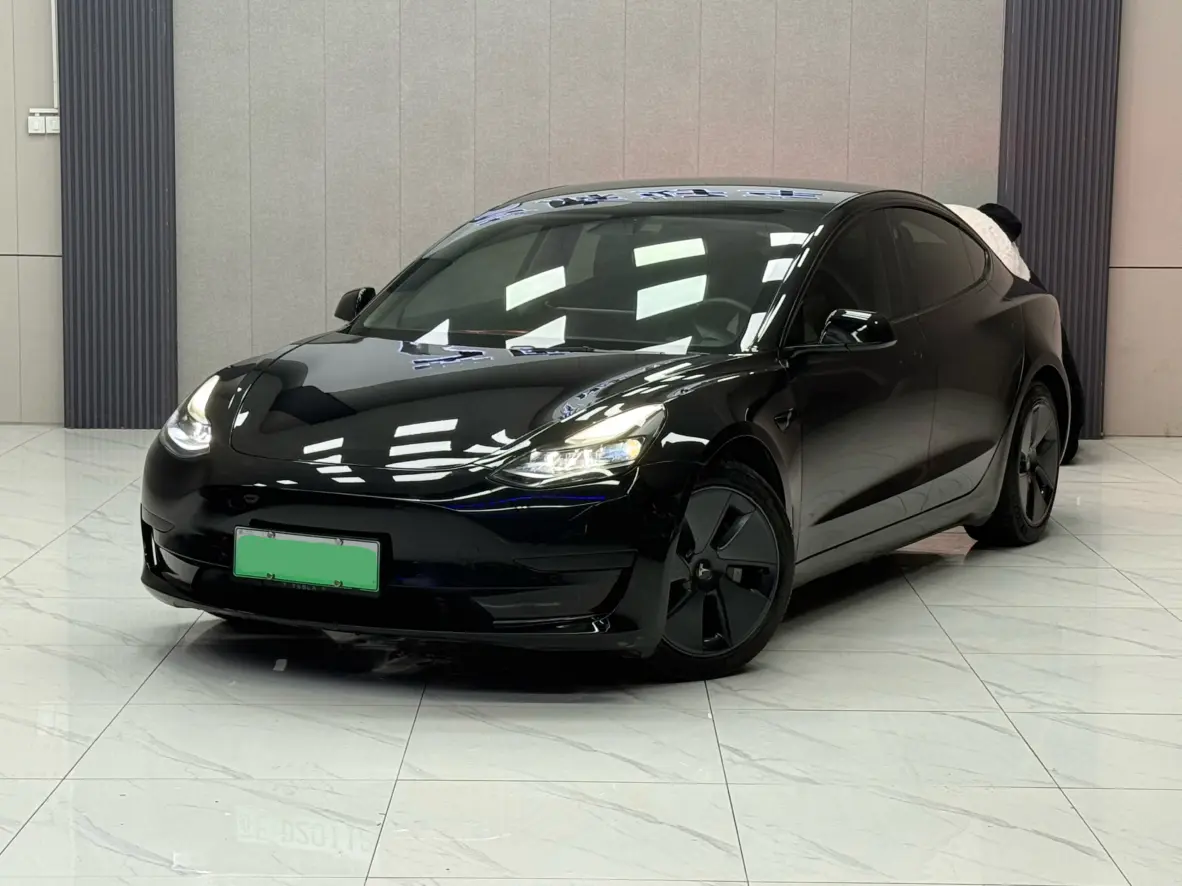 Tesla Model 3  из Китая