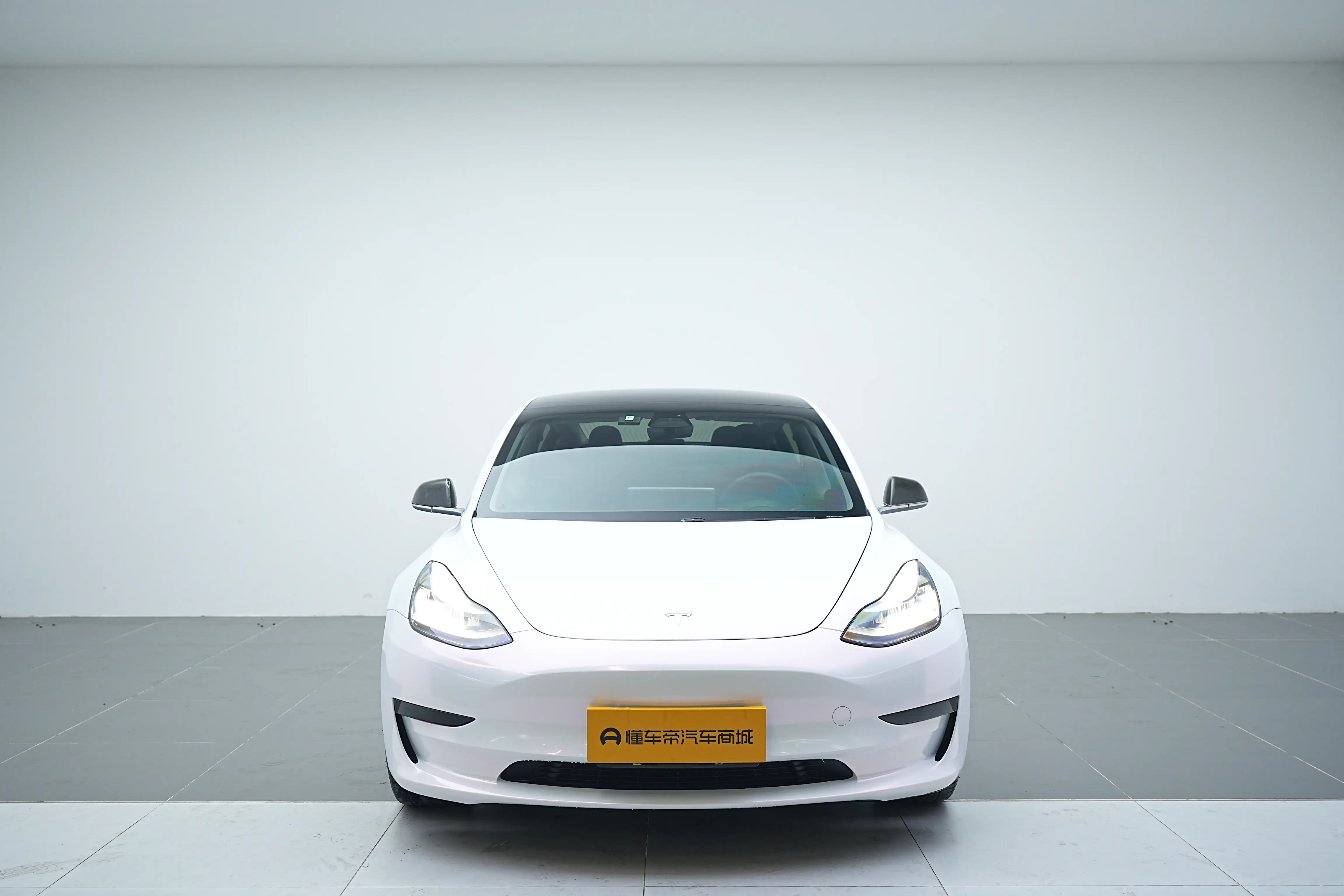 Tesla Model 3  из Китая