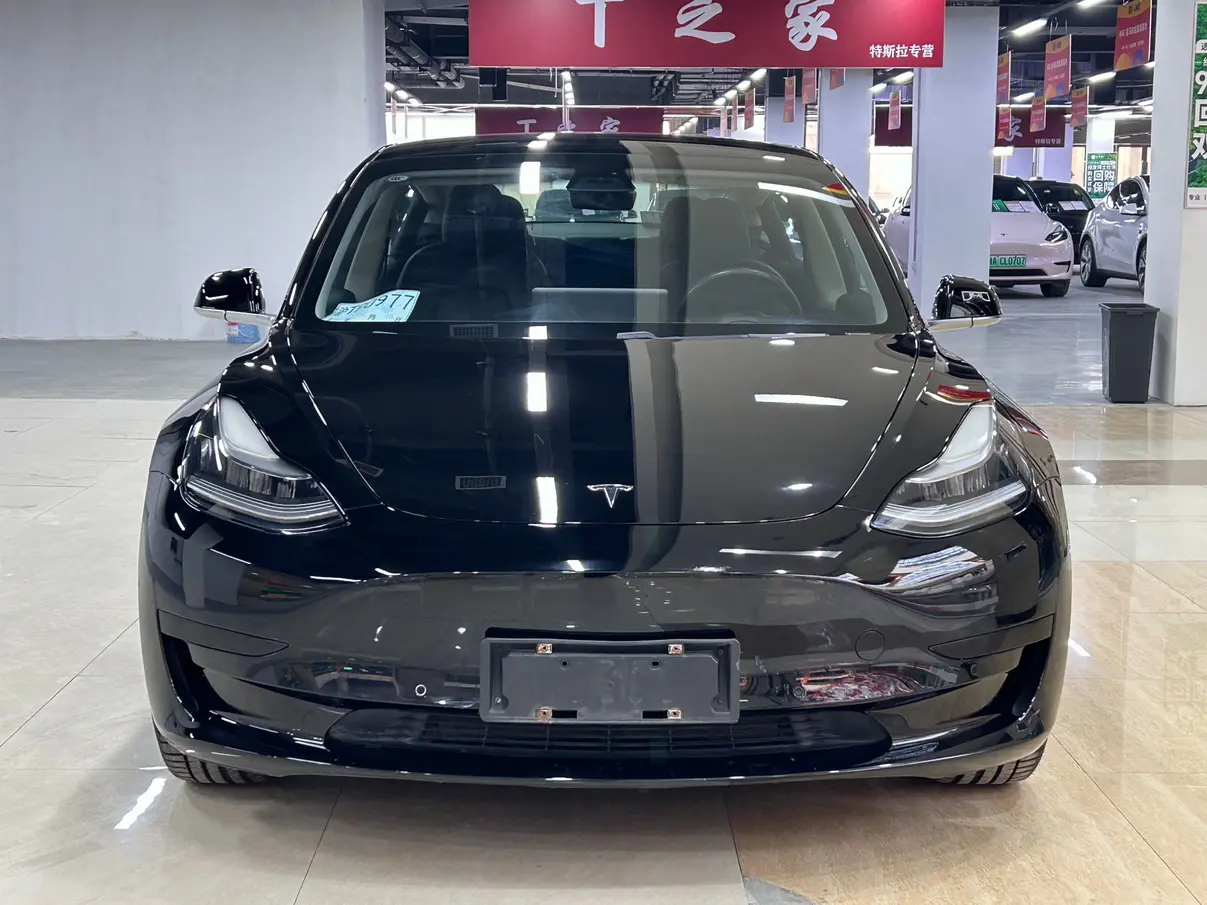 Tesla Model 3  из Китая