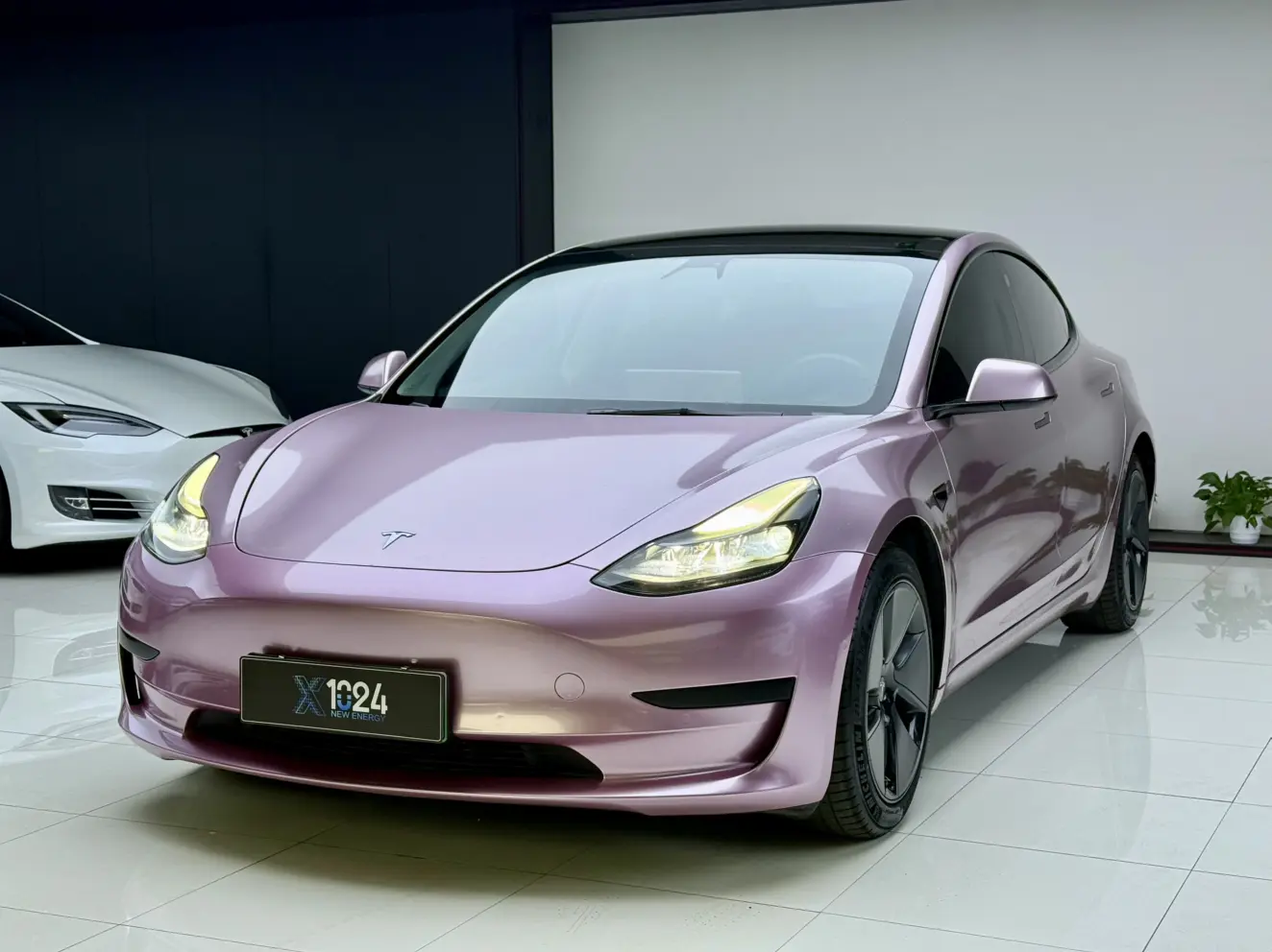 Tesla Model 3  из Китая